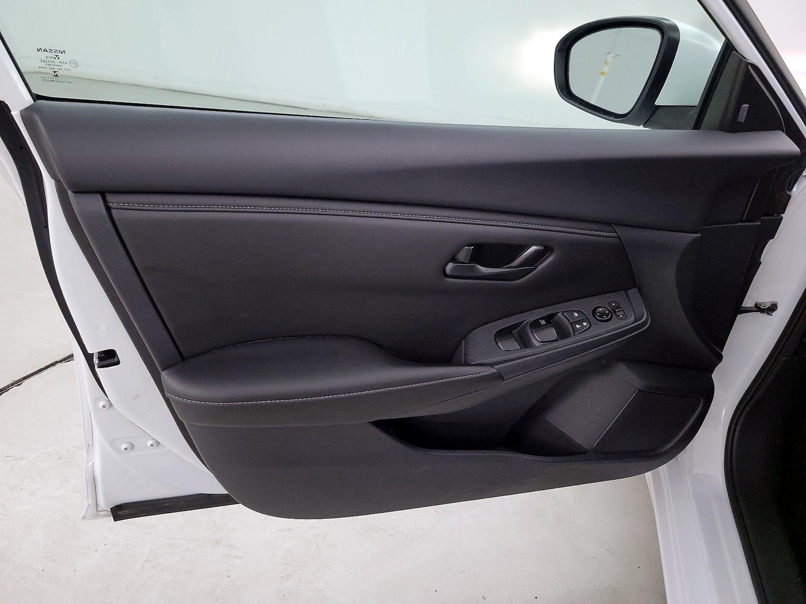 2025 Nissan Sentra S - Photo 13