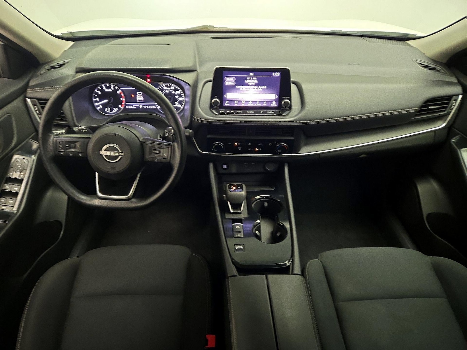 2024 Nissan Rogue S - Photo 10
