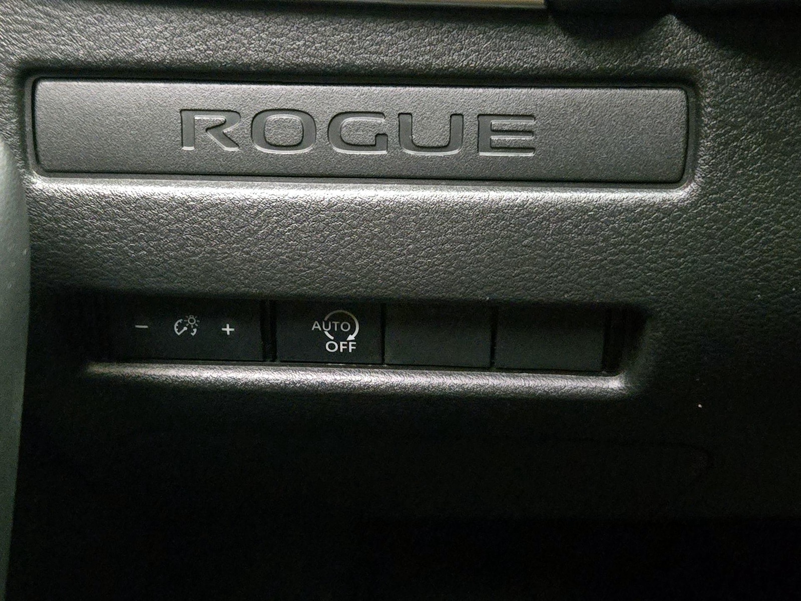 2024 Nissan Rogue S - Photo 14