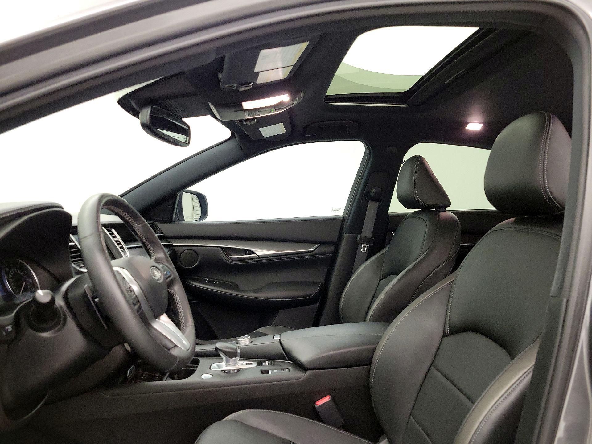 Thumbnail: 2023 INFINITI QX55 - 19