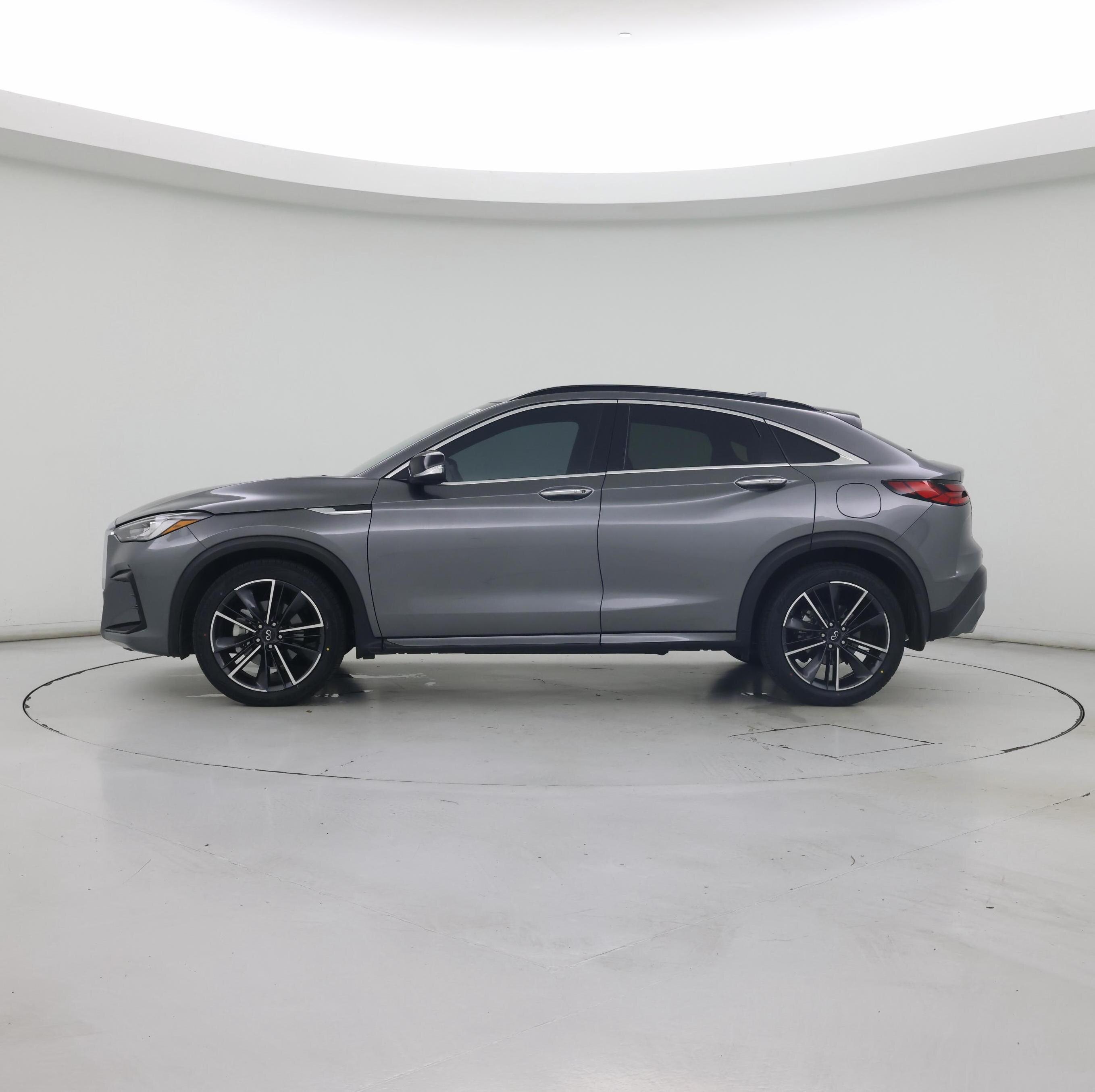 Thumbnail: 2023 INFINITI QX55 - 3