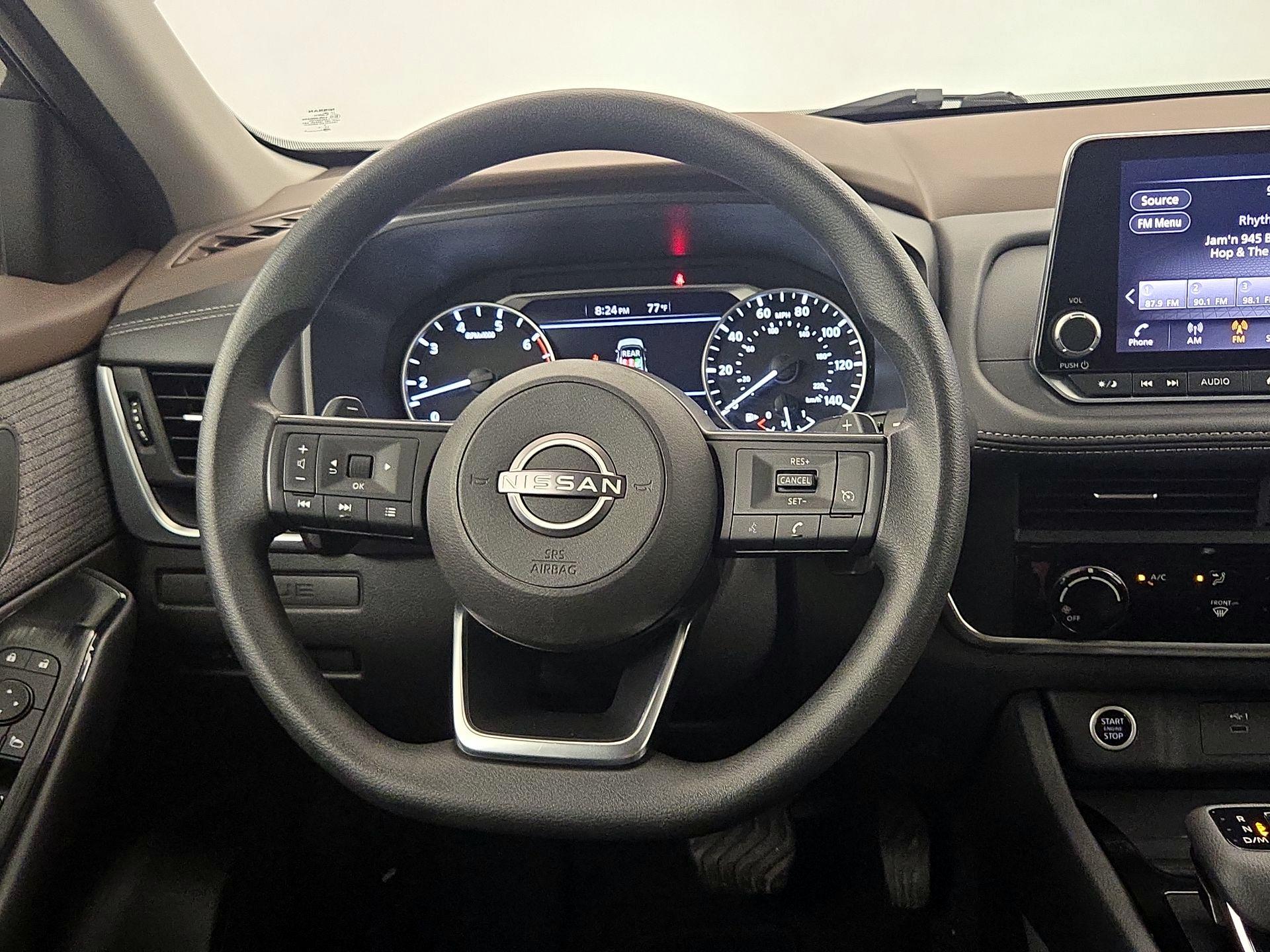 Thumbnail: 2023 Nissan Rogue - 10