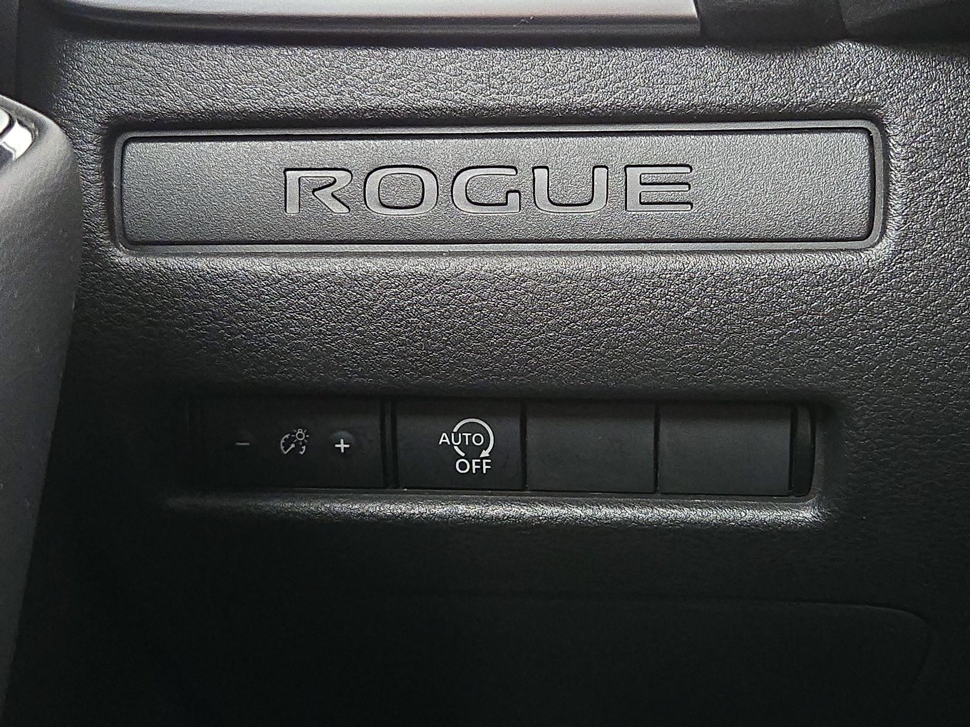 Thumbnail: 2023 Nissan Rogue - 13