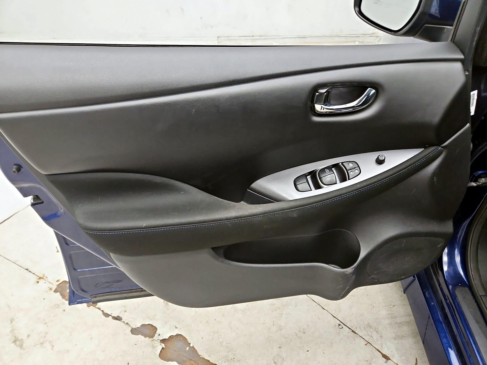 Thumbnail: 2024 Nissan Leaf - 12