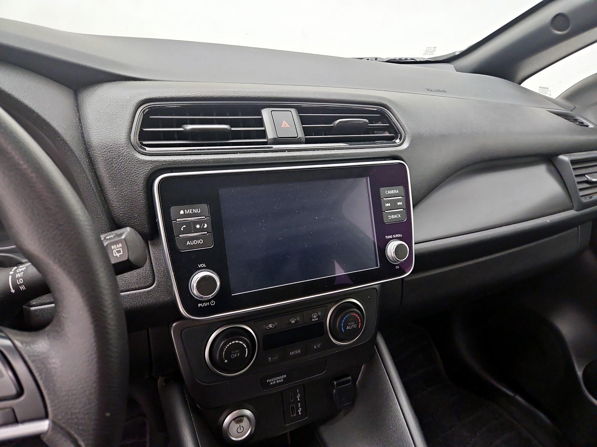 Thumbnail: 2024 Nissan Leaf - 15