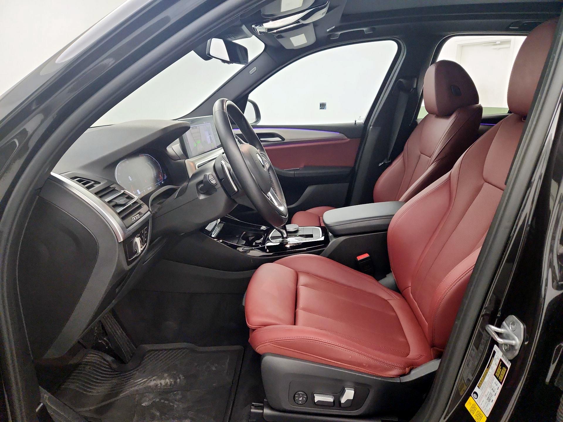 Thumbnail: 2023 BMW X3 - 11