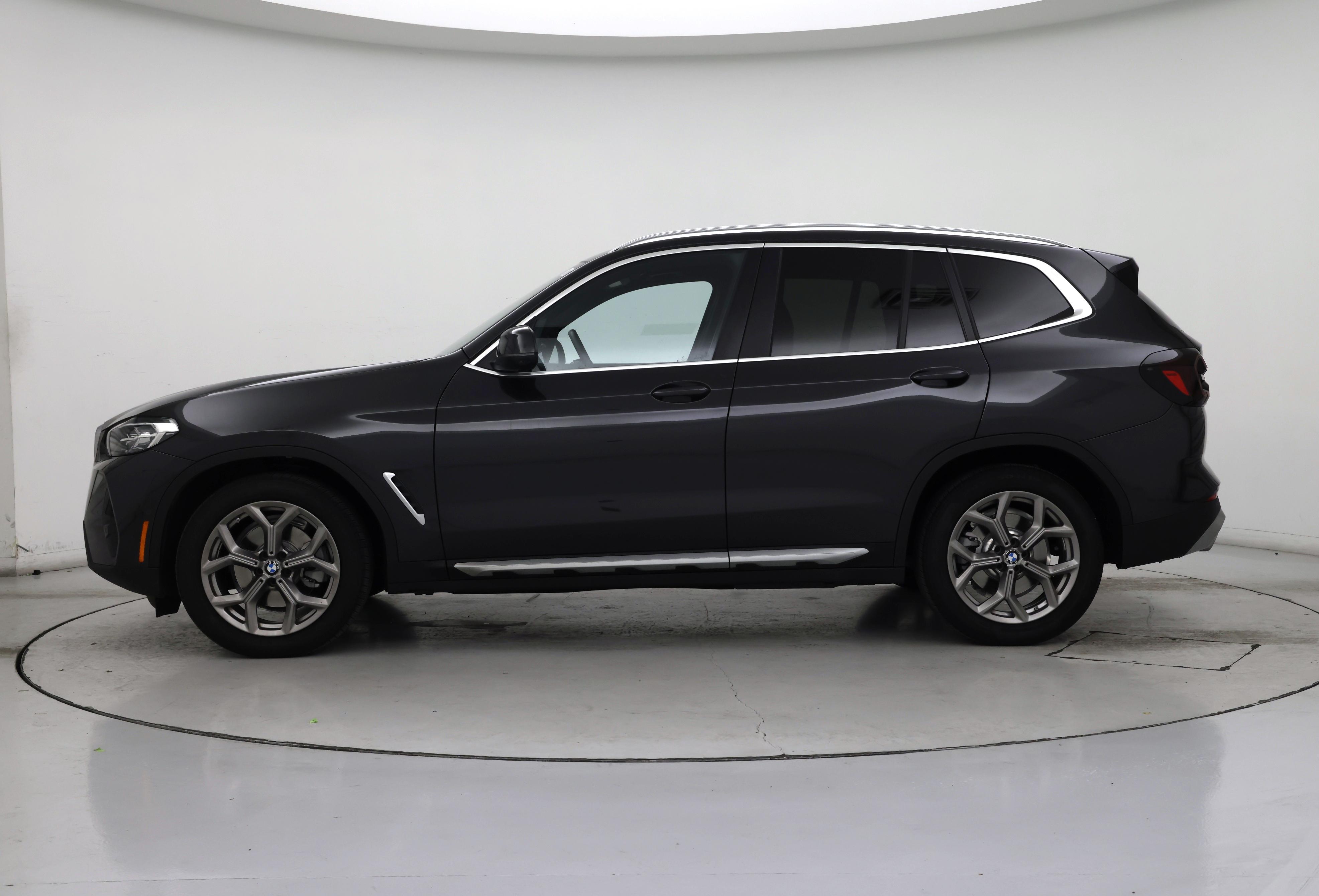 Thumbnail: 2023 BMW X3 - 3