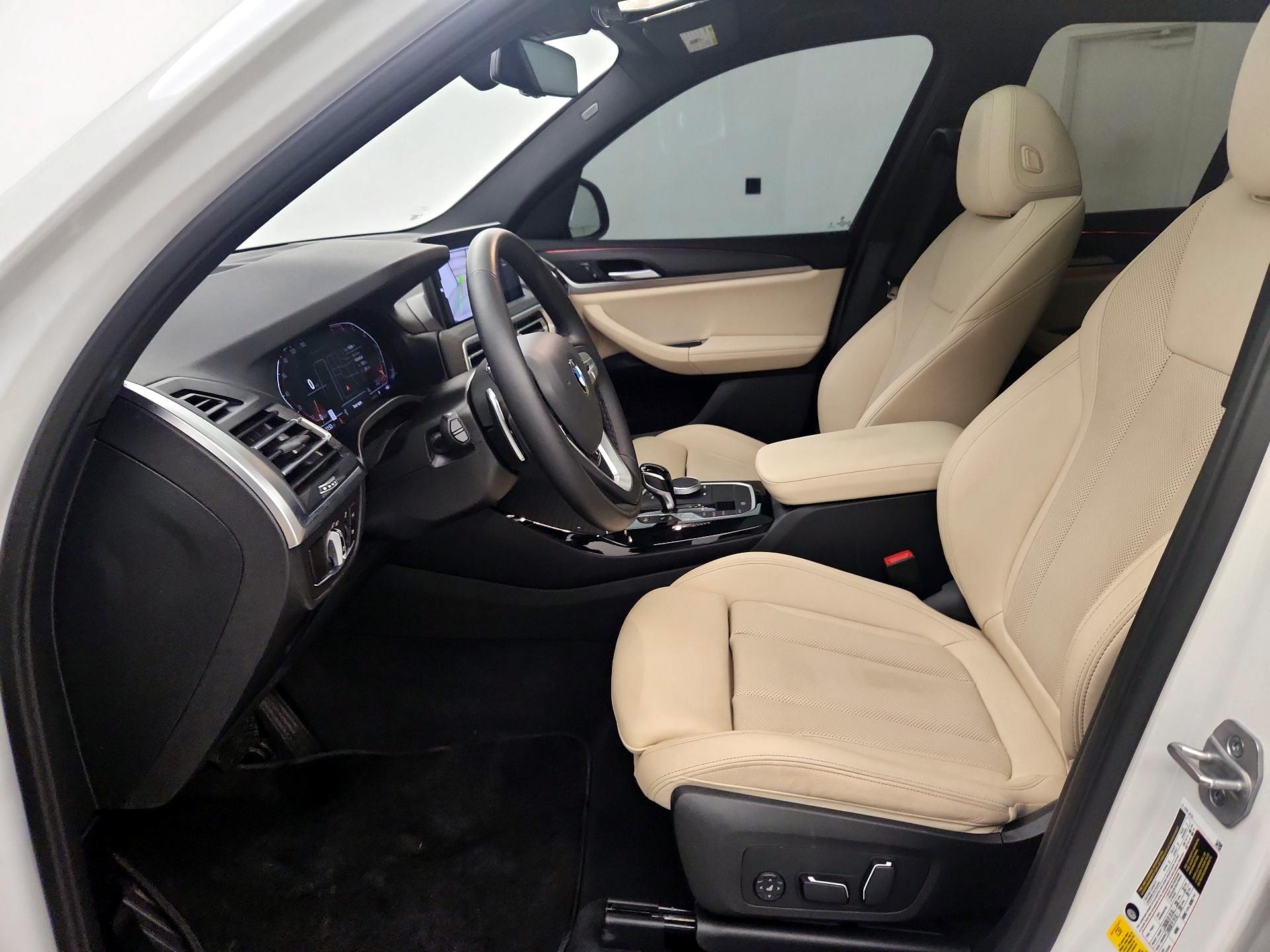 Thumbnail: 2024 BMW X3 - 11