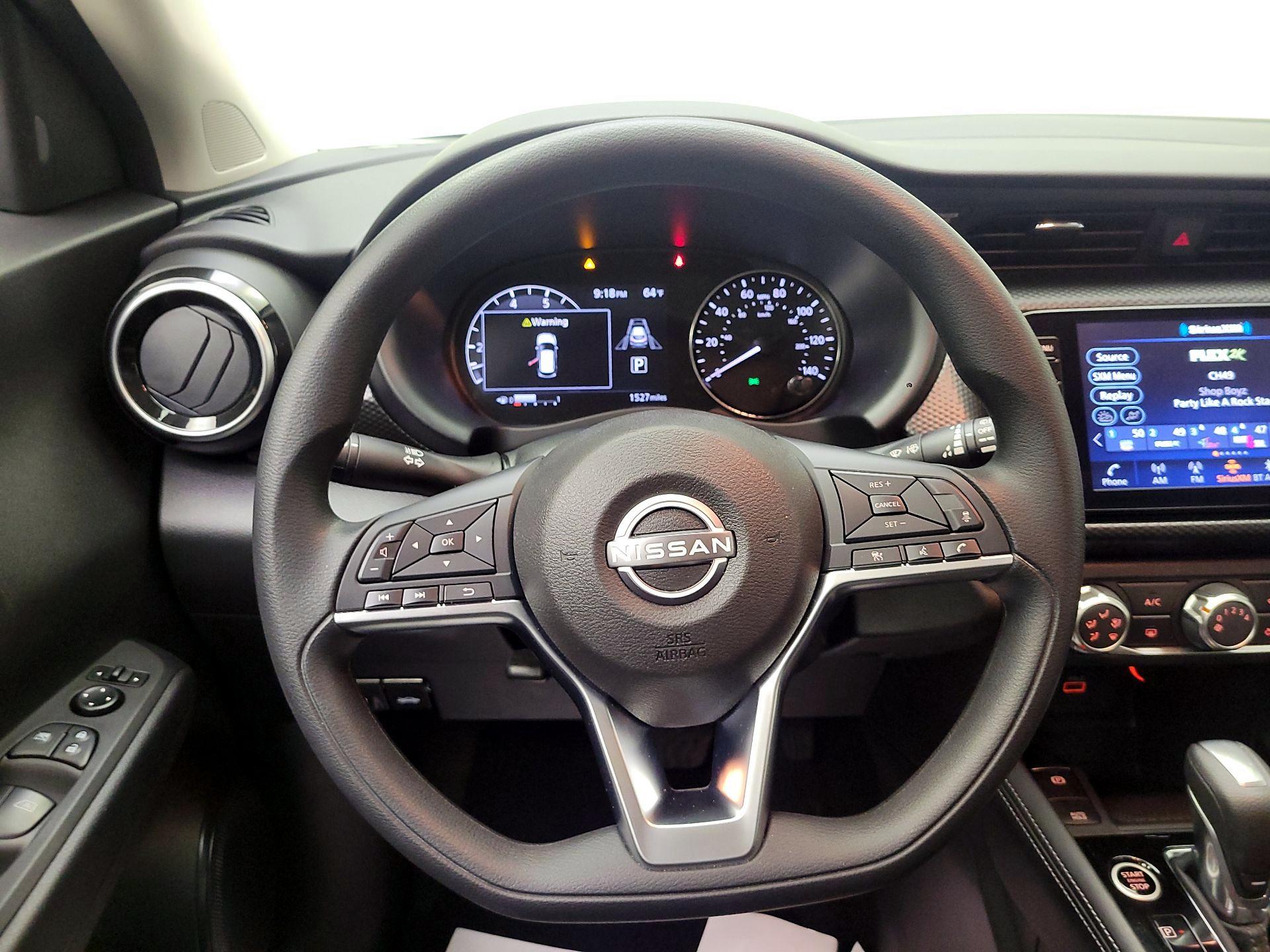 Thumbnail: 2024 Nissan Kicks - 10
