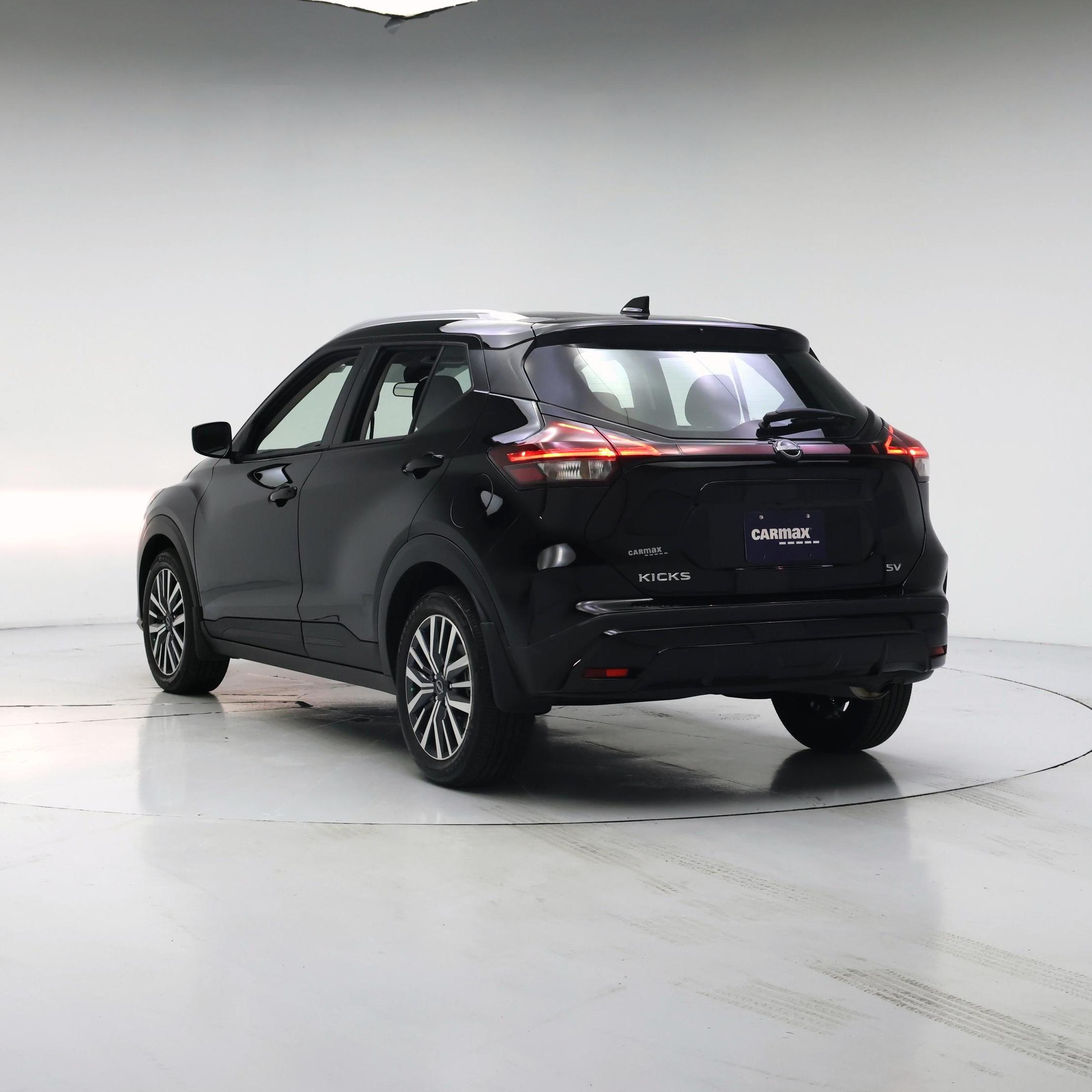 Thumbnail: 2024 Nissan Kicks - 2