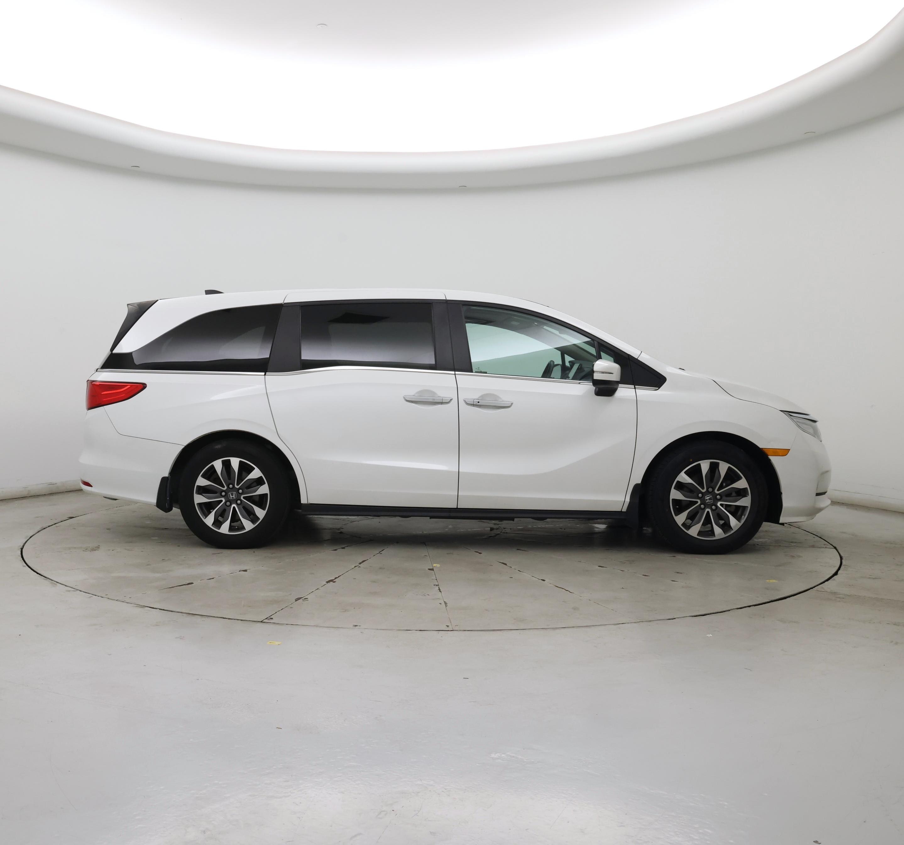 Thumbnail: 2022 Honda Odyssey - 7