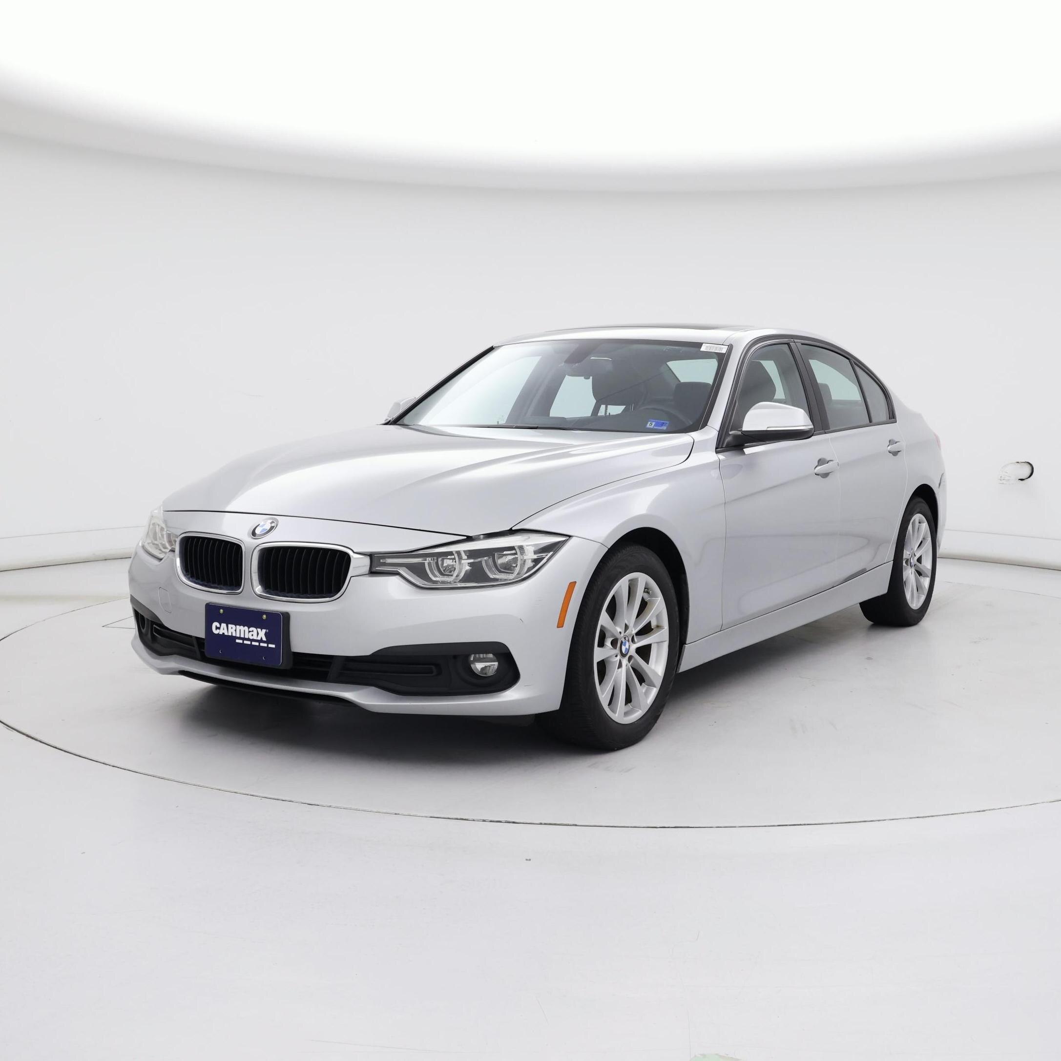 Thumbnail: 2018 BMW 3 Series - 4