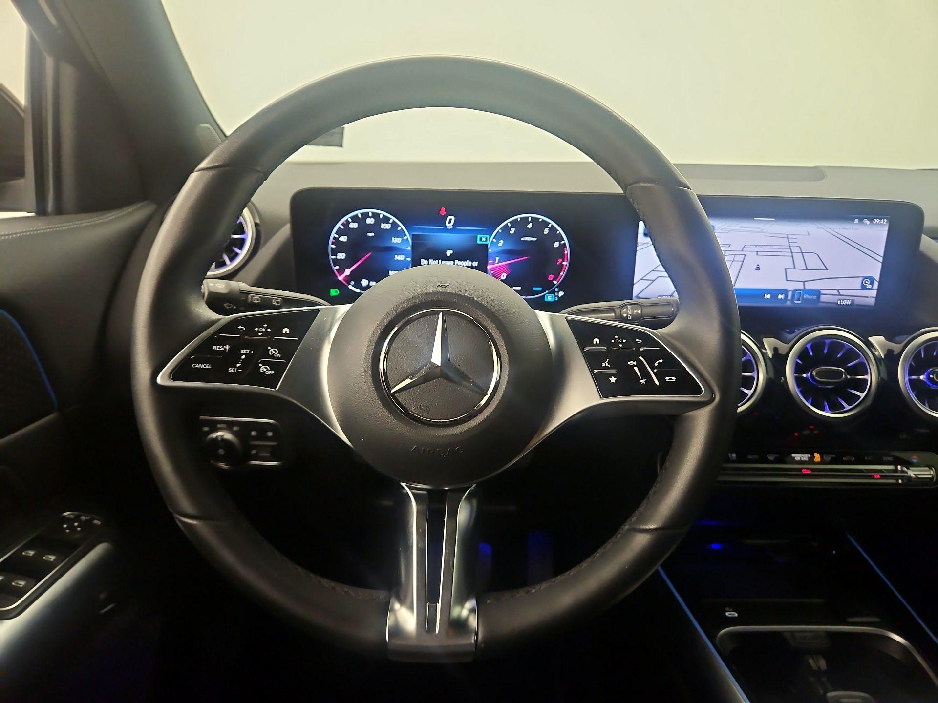 Thumbnail: 2025 Mercedes-Benz GLA - 10