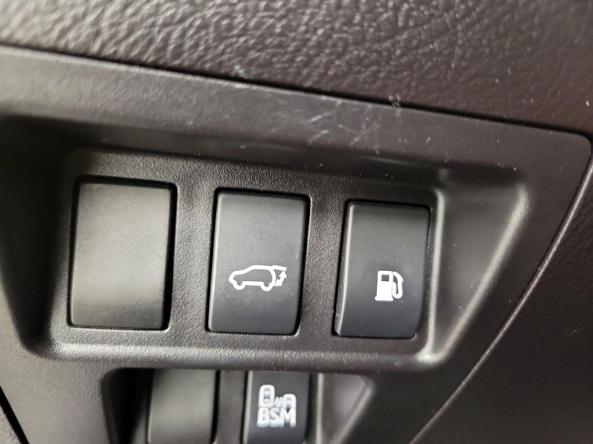 Thumbnail: 2015 Lexus RX - 13