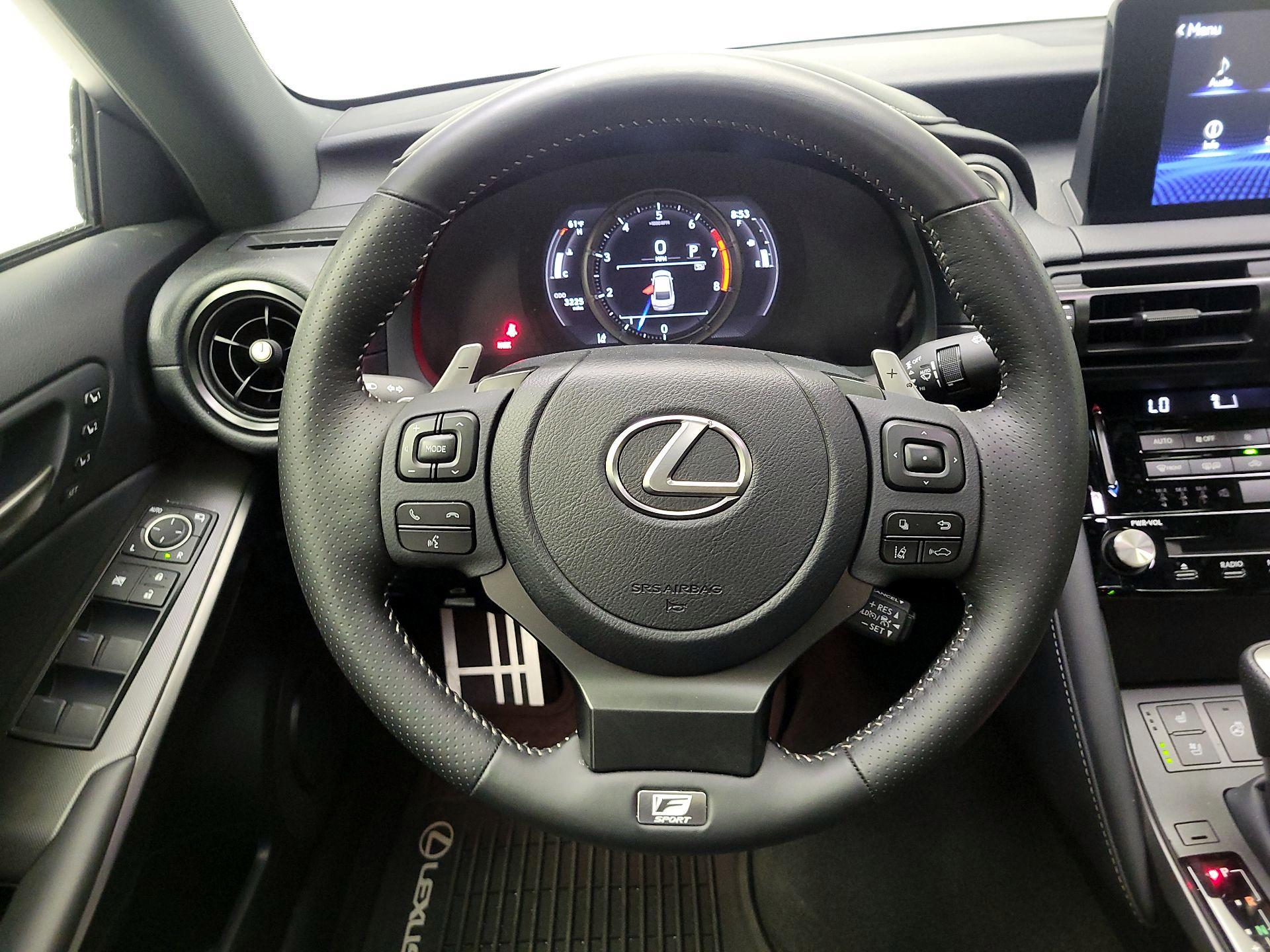 Thumbnail: 2025 Lexus IS - 10
