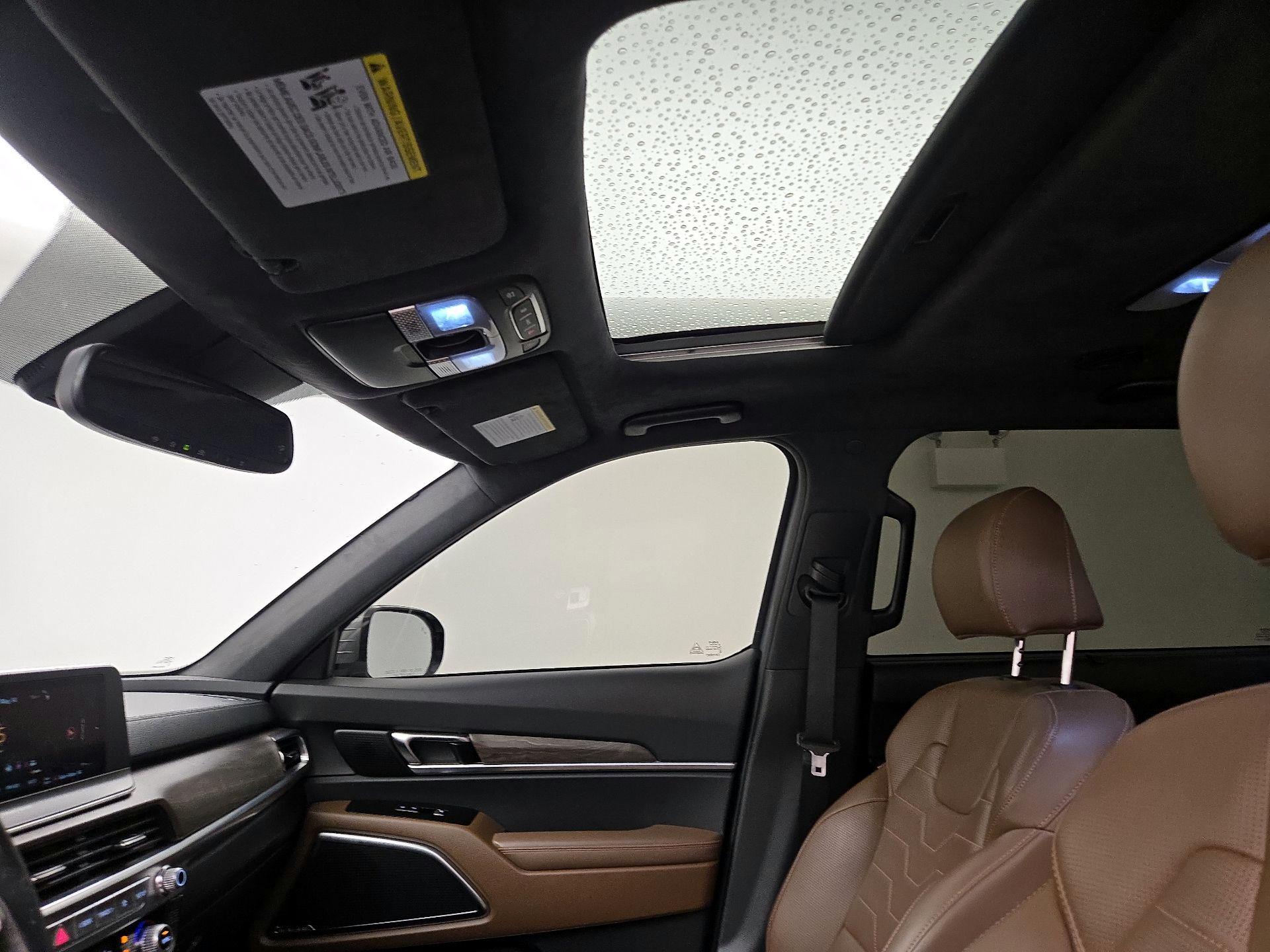 Thumbnail: 2022 Kia Telluride - 19