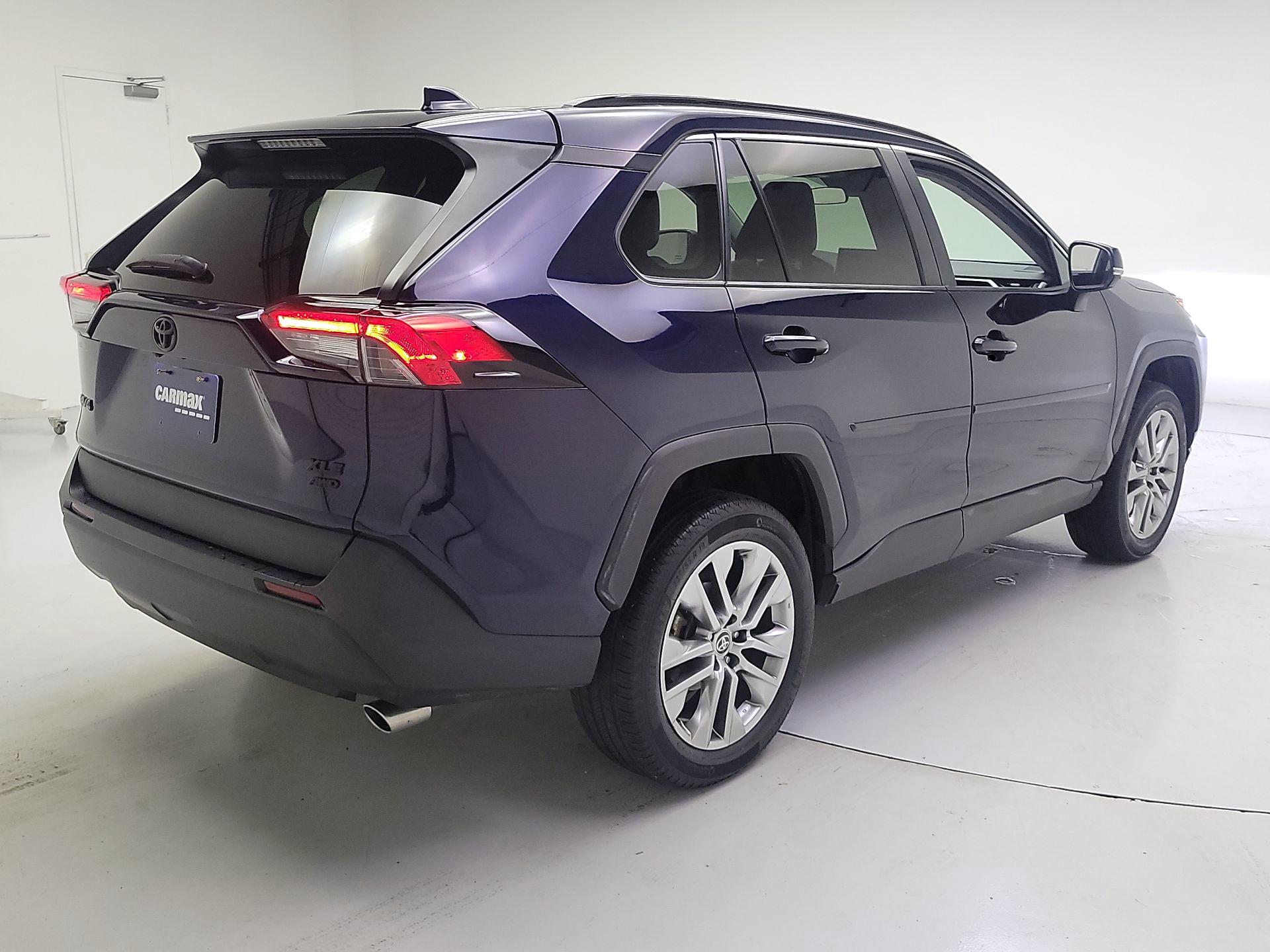 Thumbnail: 2022 Toyota RAV4 - 5