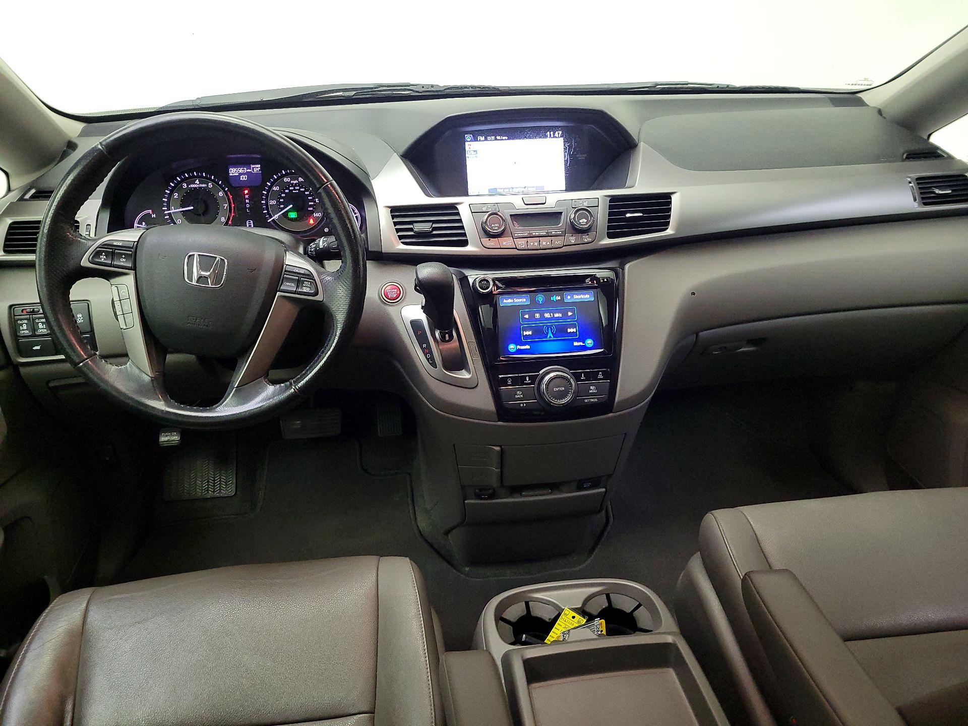 Thumbnail: 2017 Honda Odyssey - 9