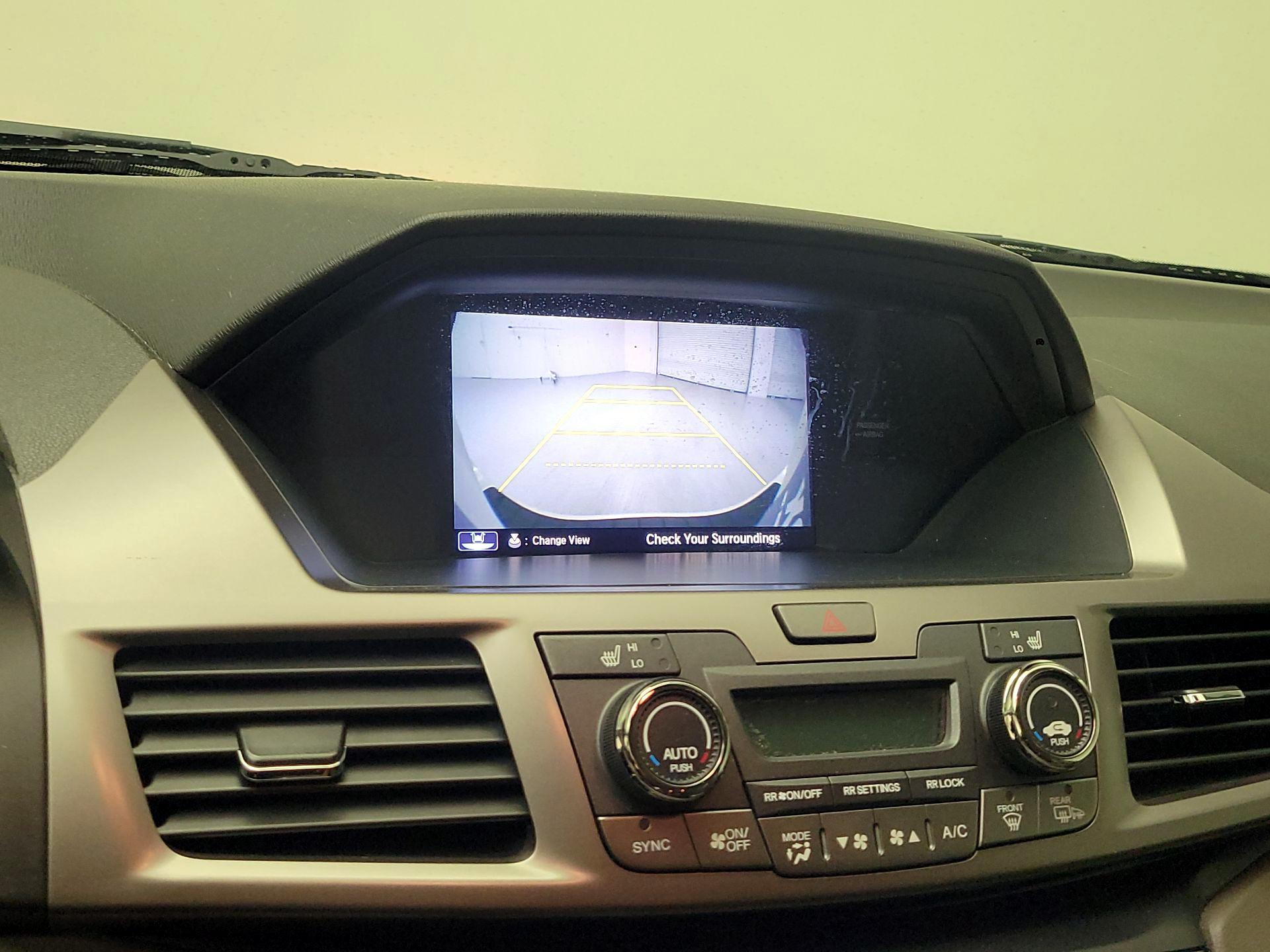 Thumbnail: 2017 Honda Odyssey - 15