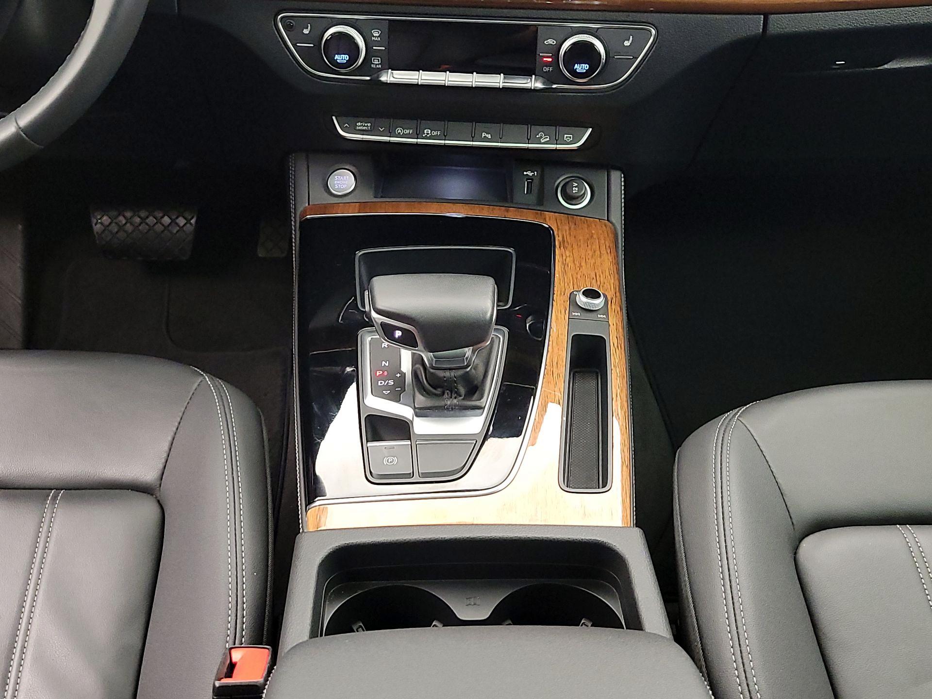 Thumbnail: 2023 Audi Q5 - 18