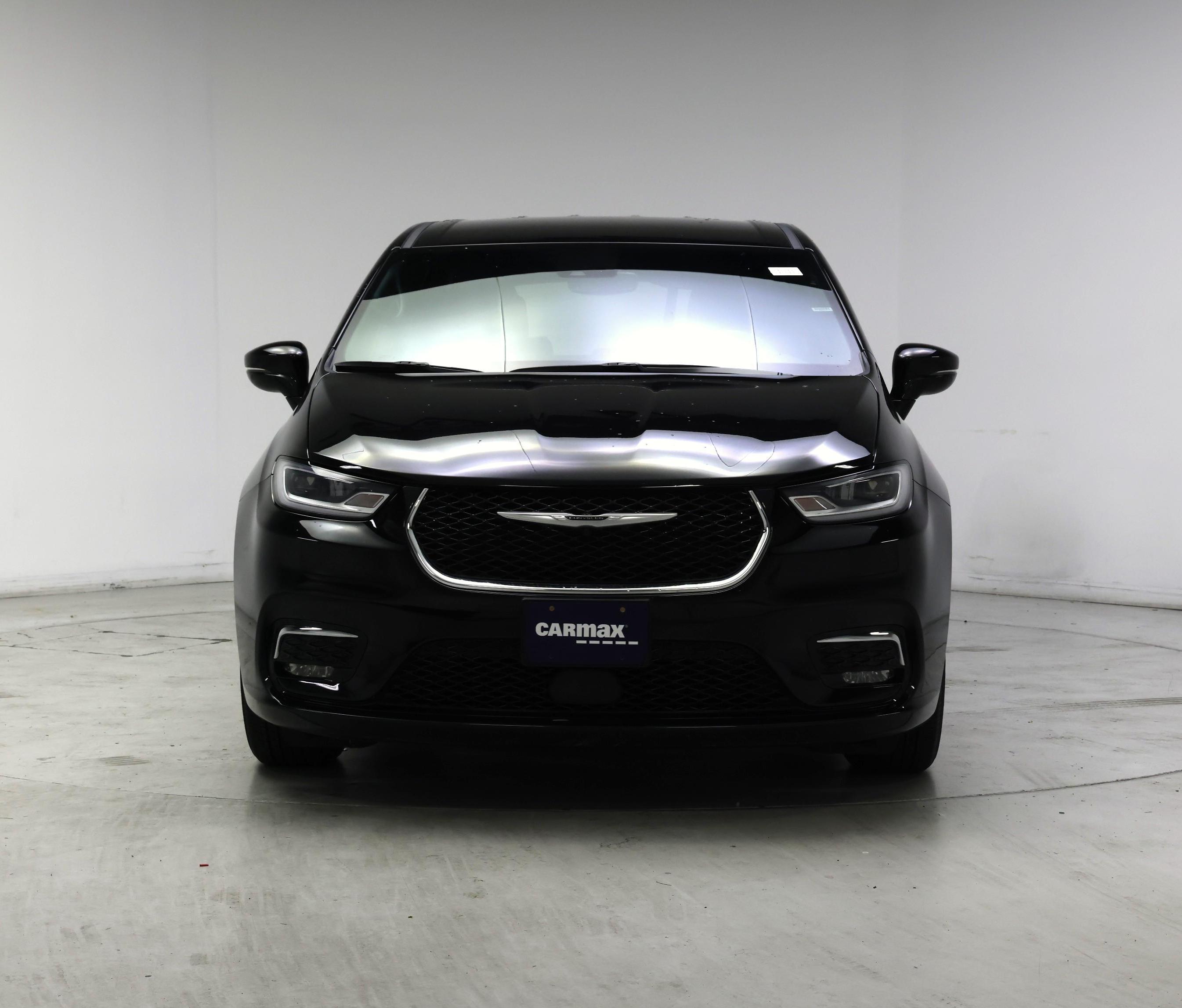 Thumbnail: 2025 Chrysler Pacifica - 5
