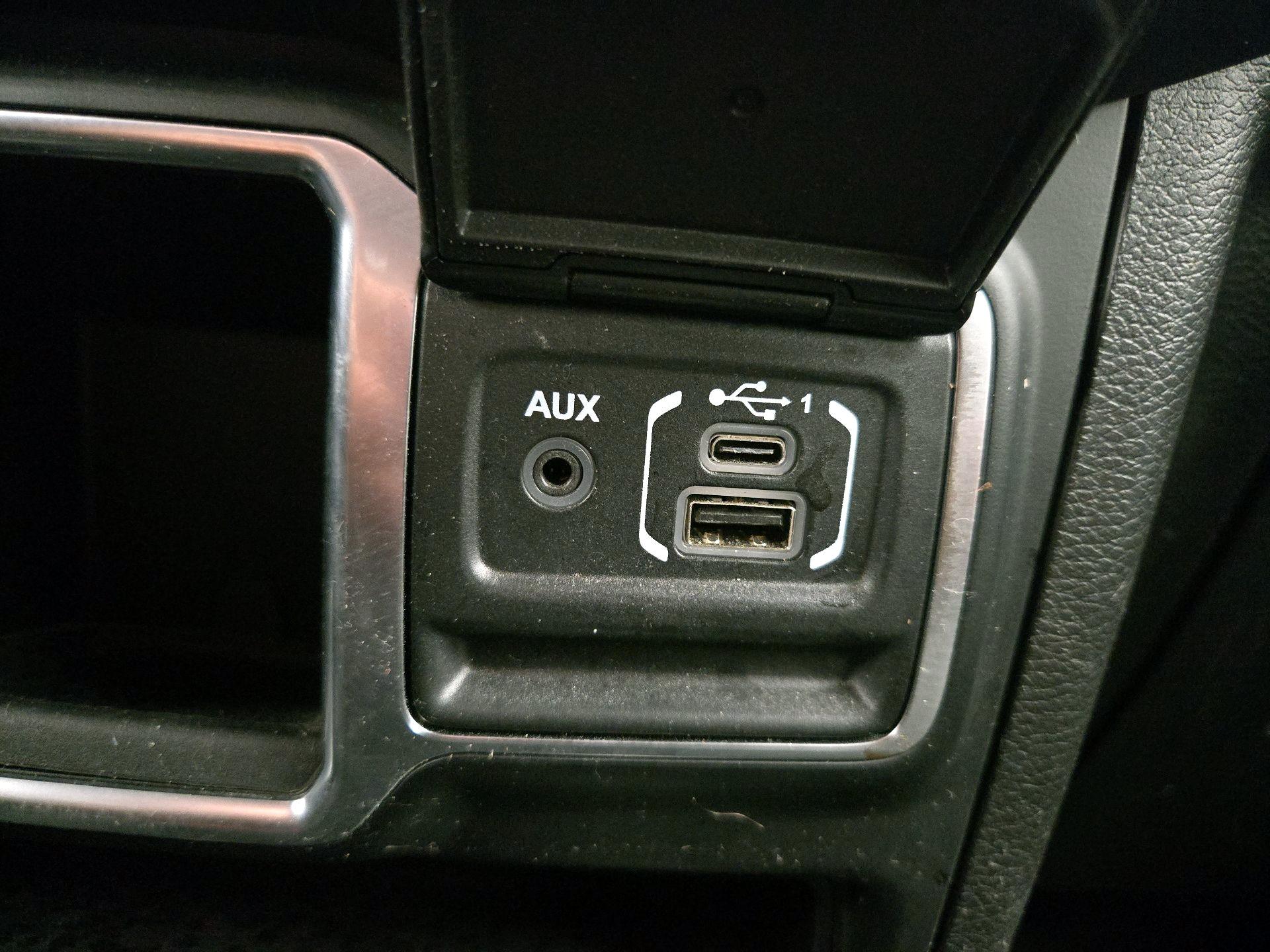 Thumbnail: 2023 Jeep Wrangler - 19