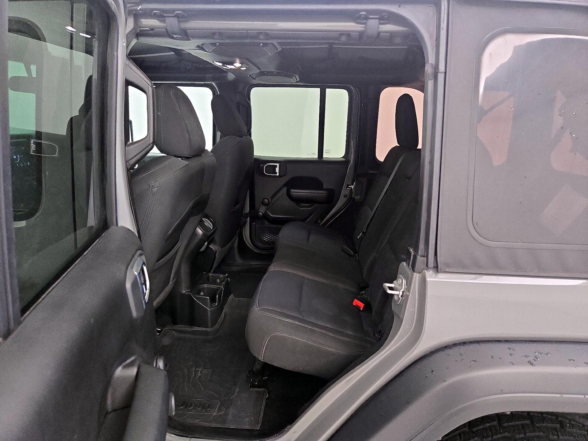 Thumbnail: 2023 Jeep Wrangler - 20