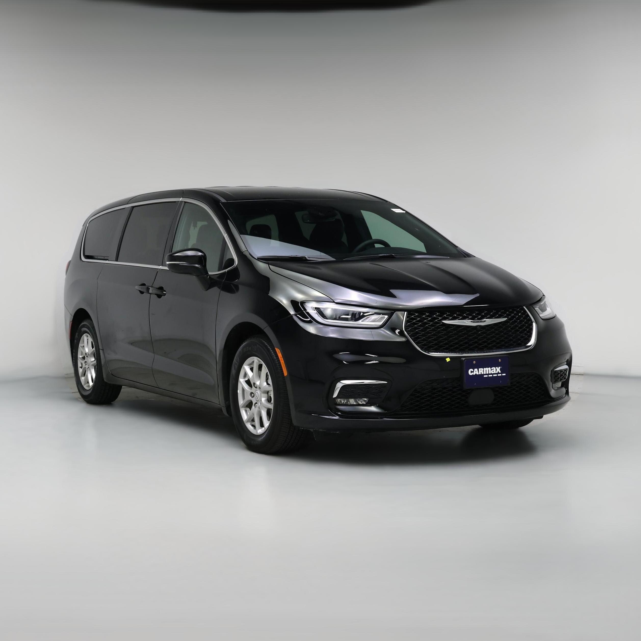 Thumbnail: 2025 Chrysler Pacifica - 1