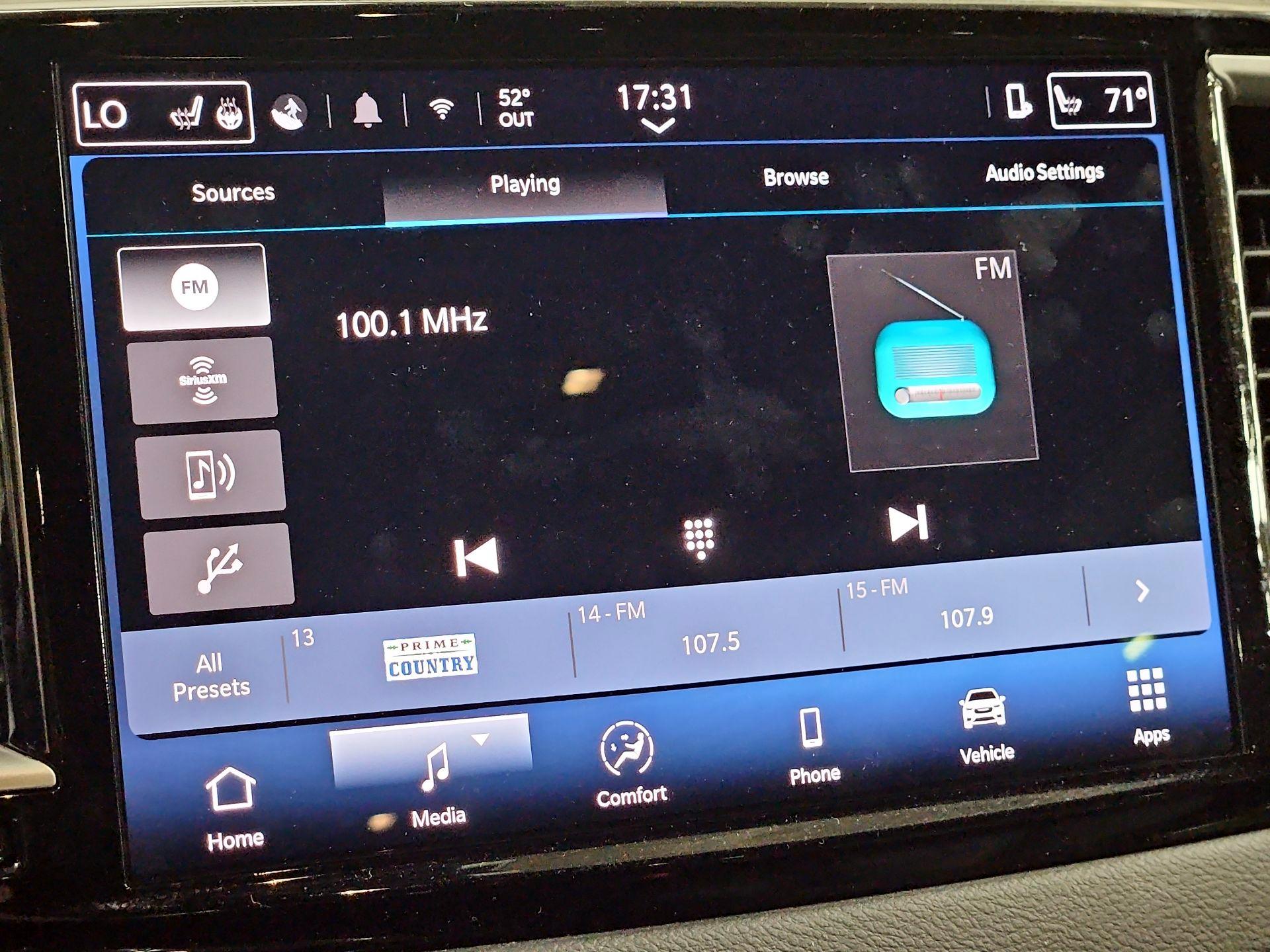 Thumbnail: 2025 Chrysler Pacifica - 15