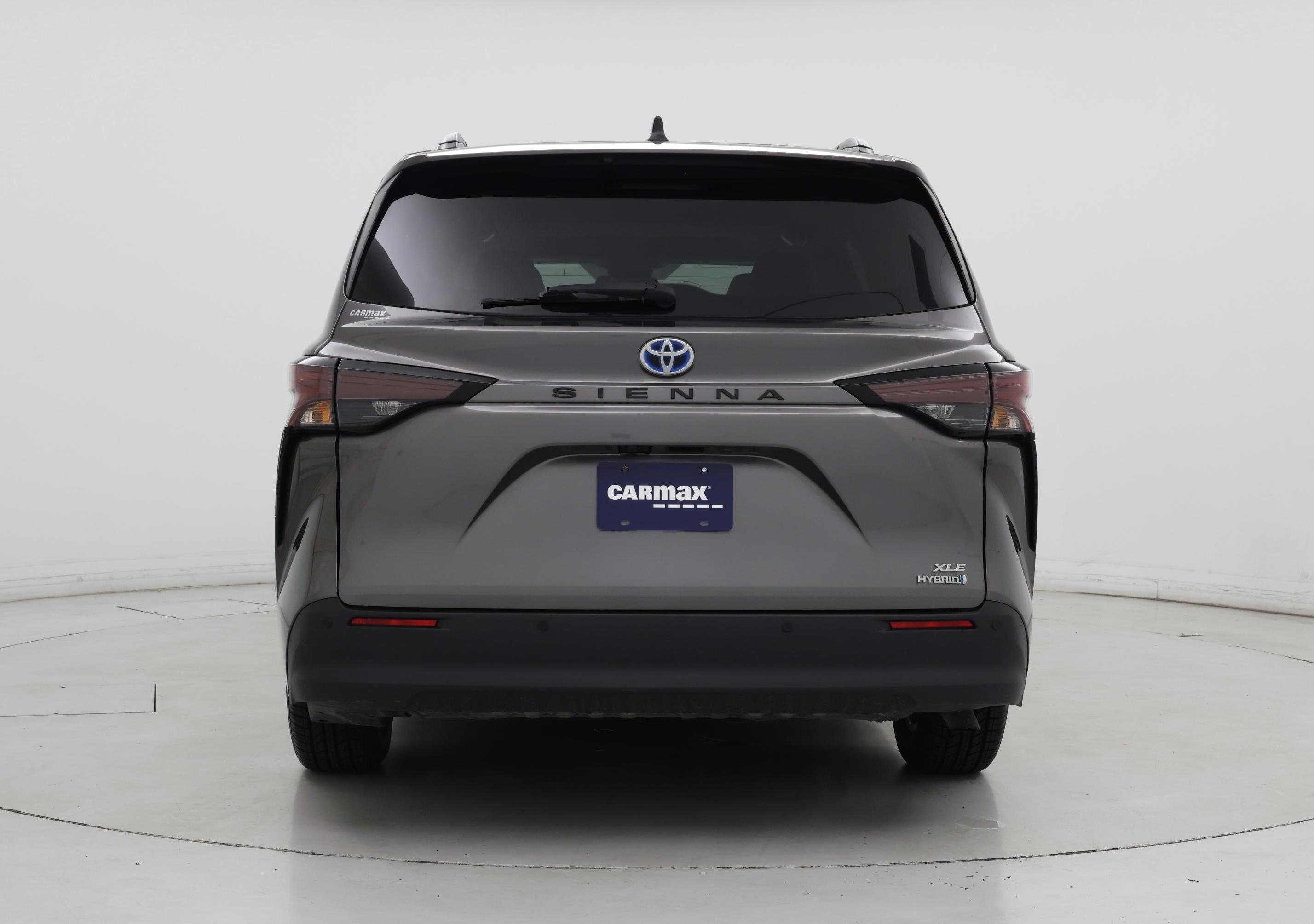 Thumbnail: 2023 Toyota Sienna - 6