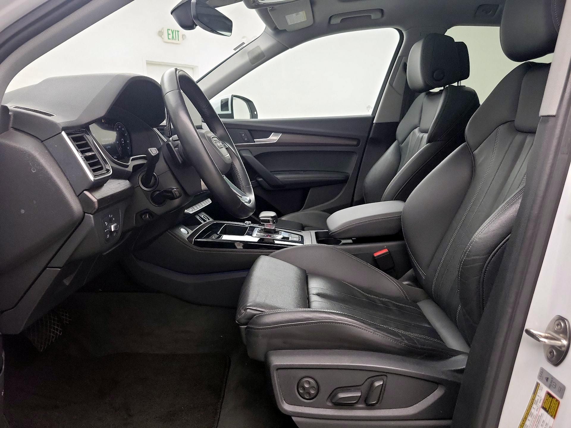 Thumbnail: 2024 Audi Q5 - 11