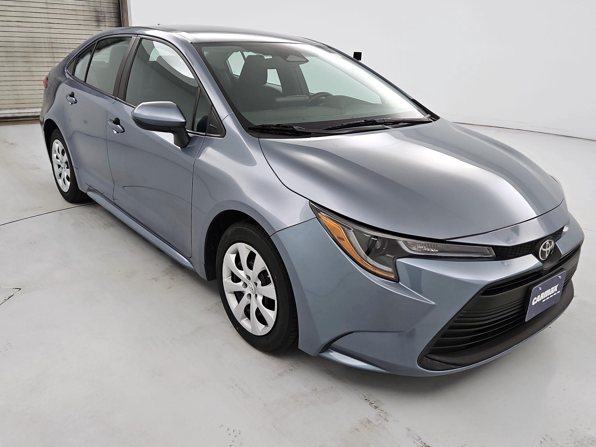 Thumbnail: 2023 Toyota Corolla - 1