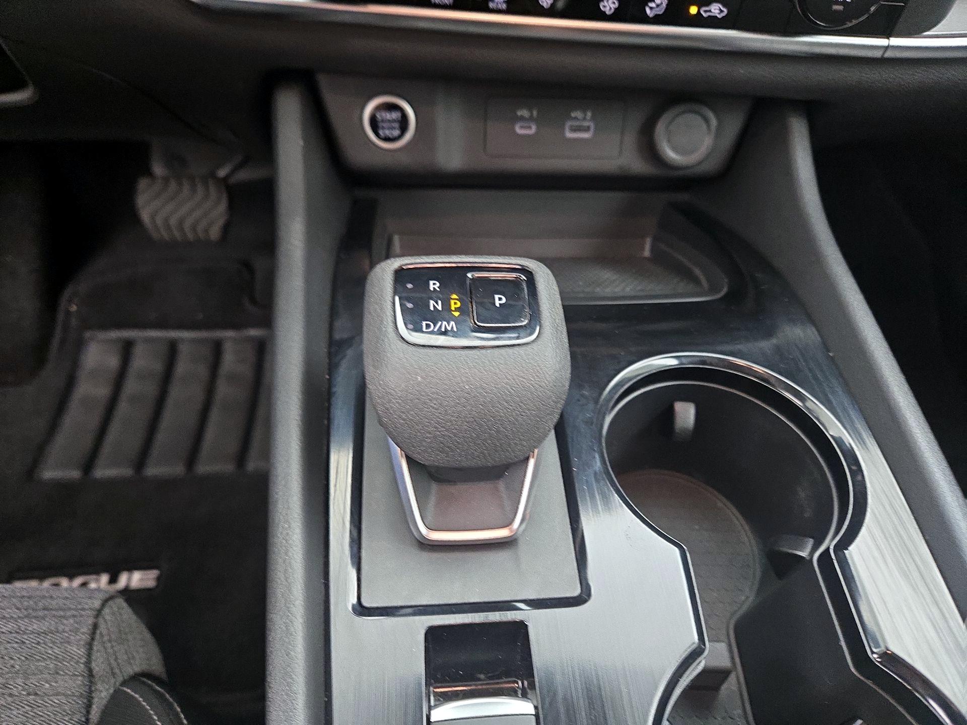 Thumbnail: 2023 Nissan Rogue - 17