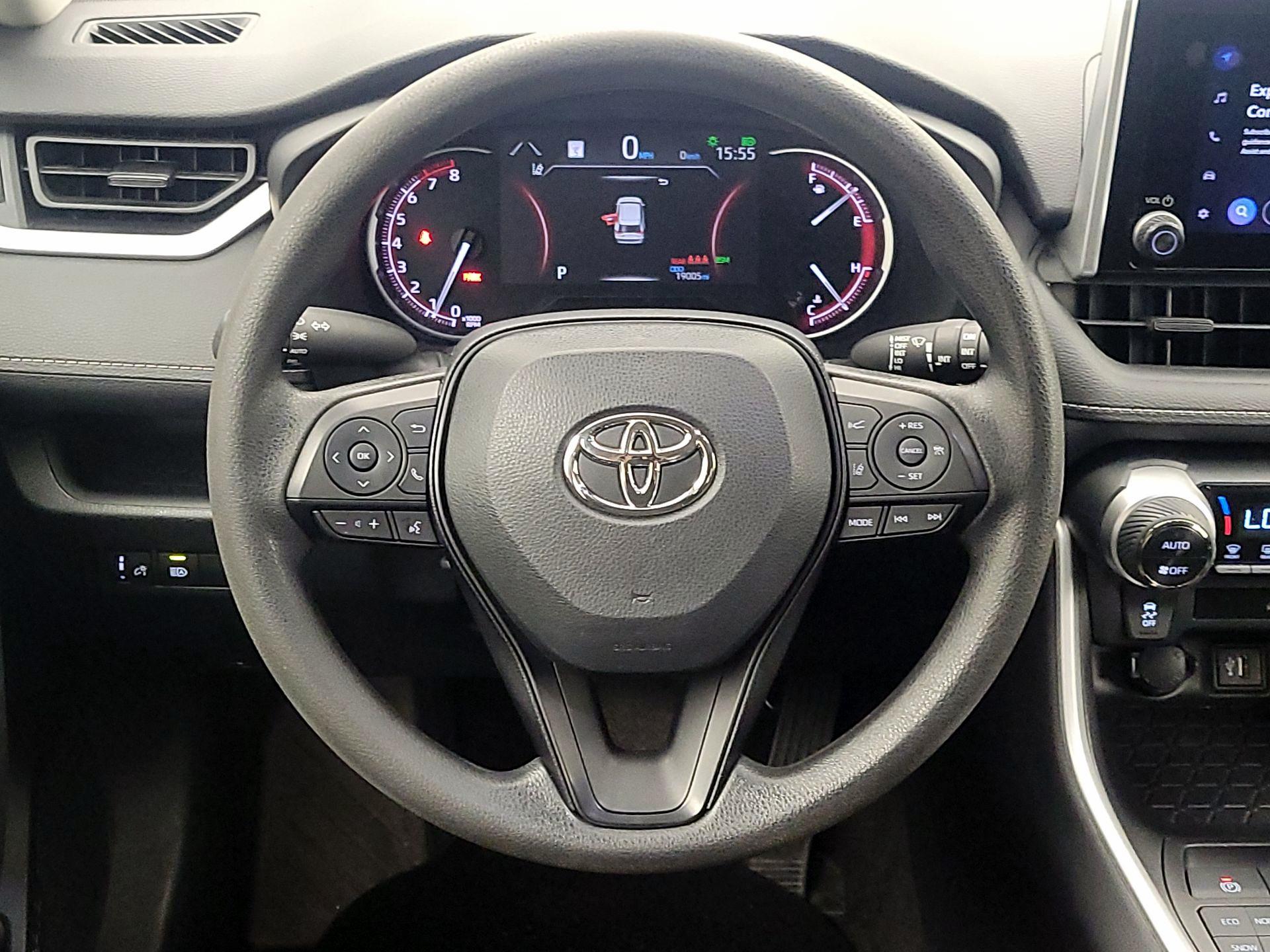 Thumbnail: 2023 Toyota RAV4 - 10