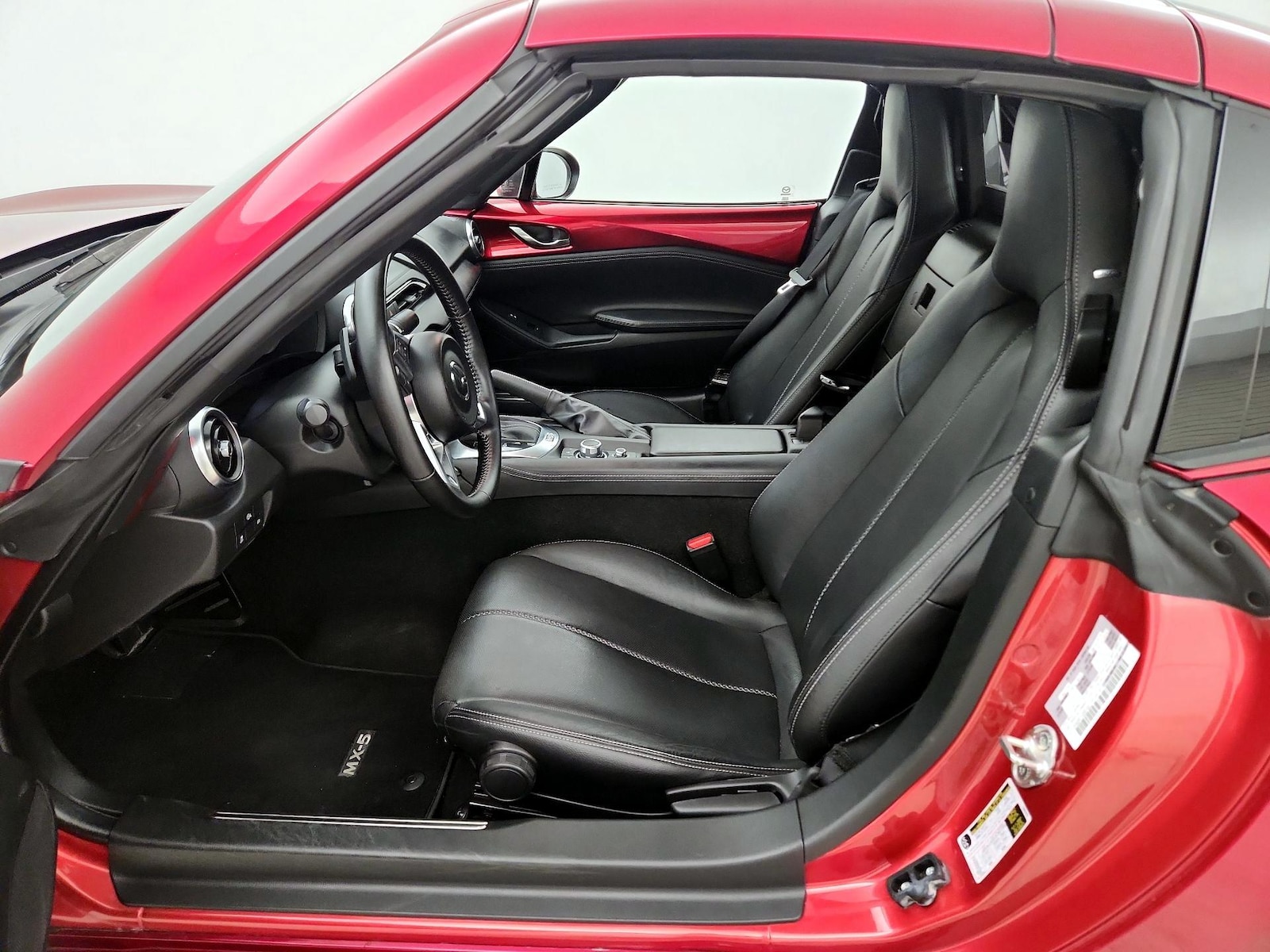 2025 Mazda MX-5 Miata RF Grand Touring - Photo 12