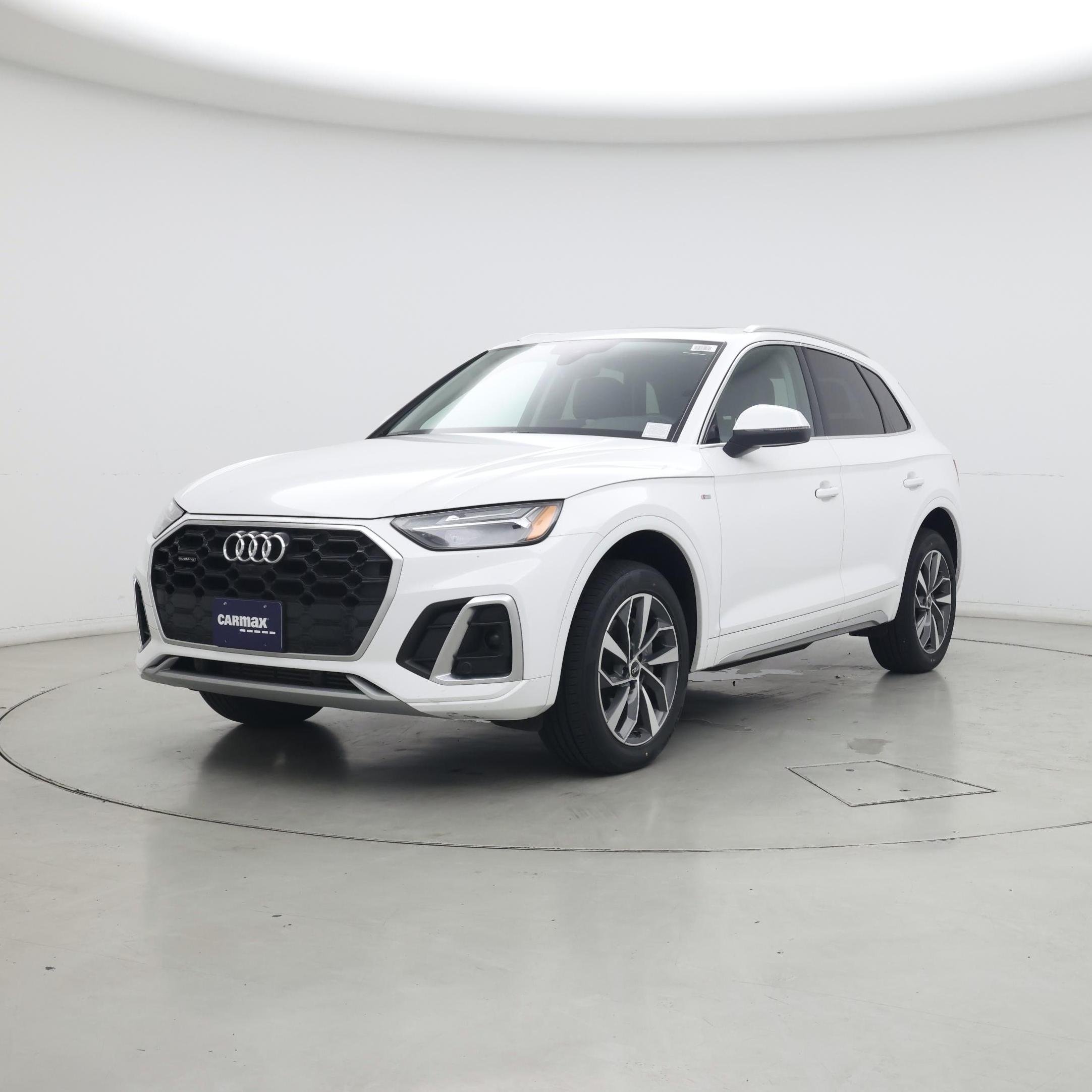 Thumbnail: 2024 Audi Q5 - 4