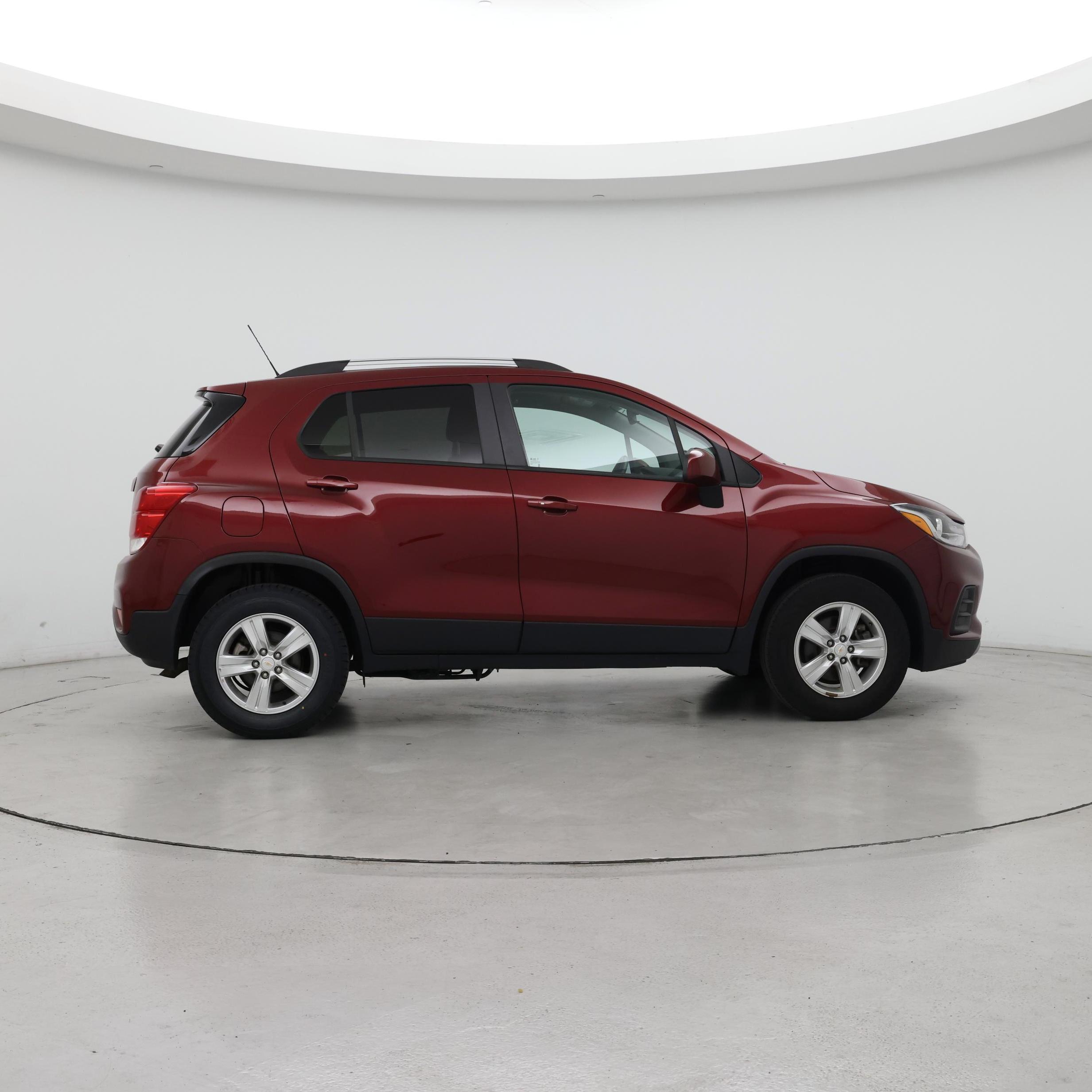 Thumbnail: 2022 Chevrolet Trax - 7