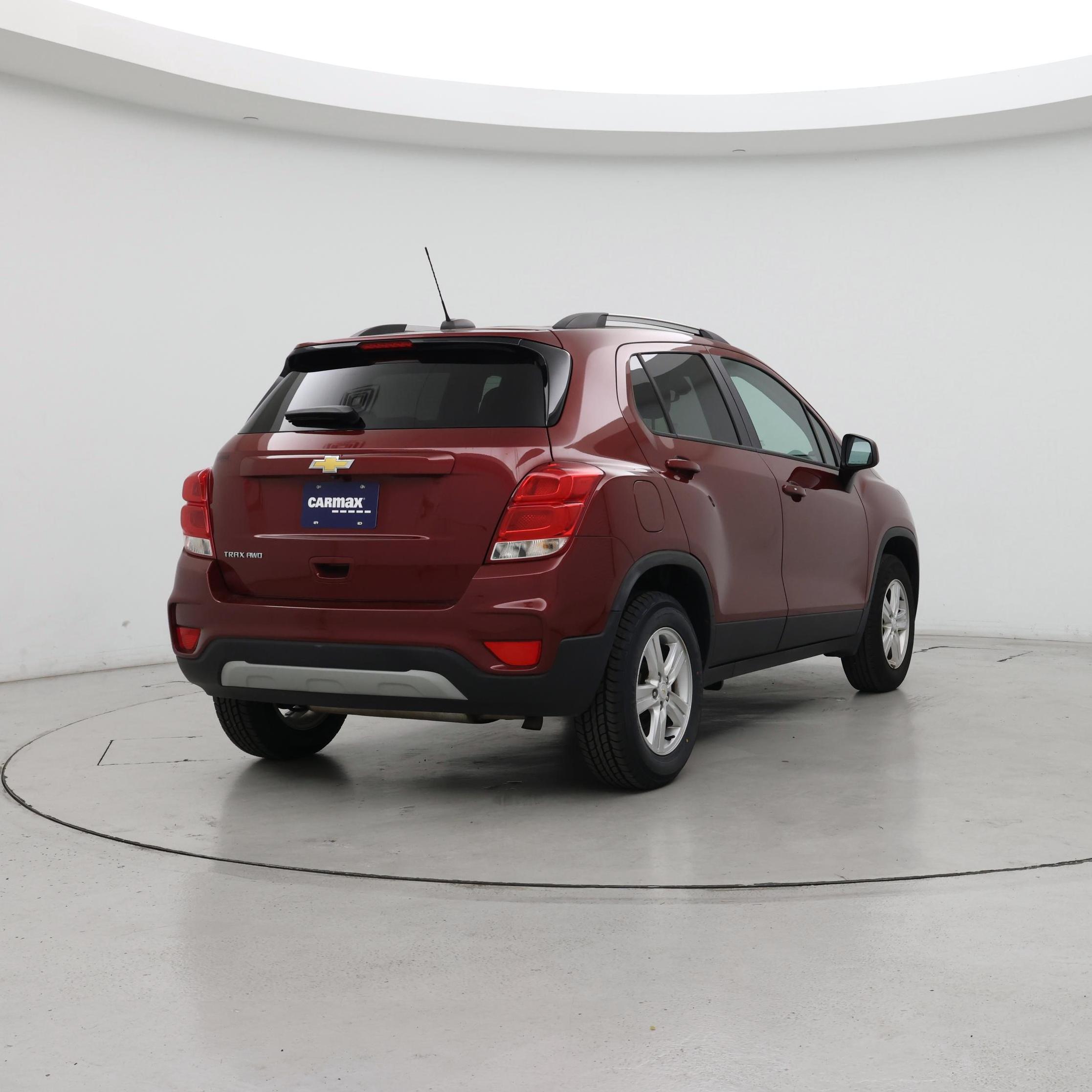 Thumbnail: 2022 Chevrolet Trax - 8