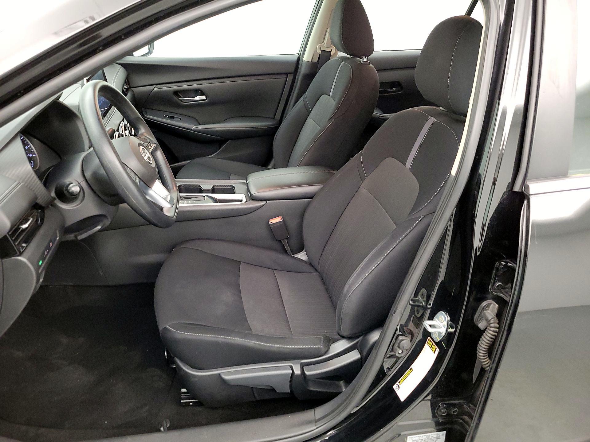 Thumbnail: 2024 Nissan Sentra - 11