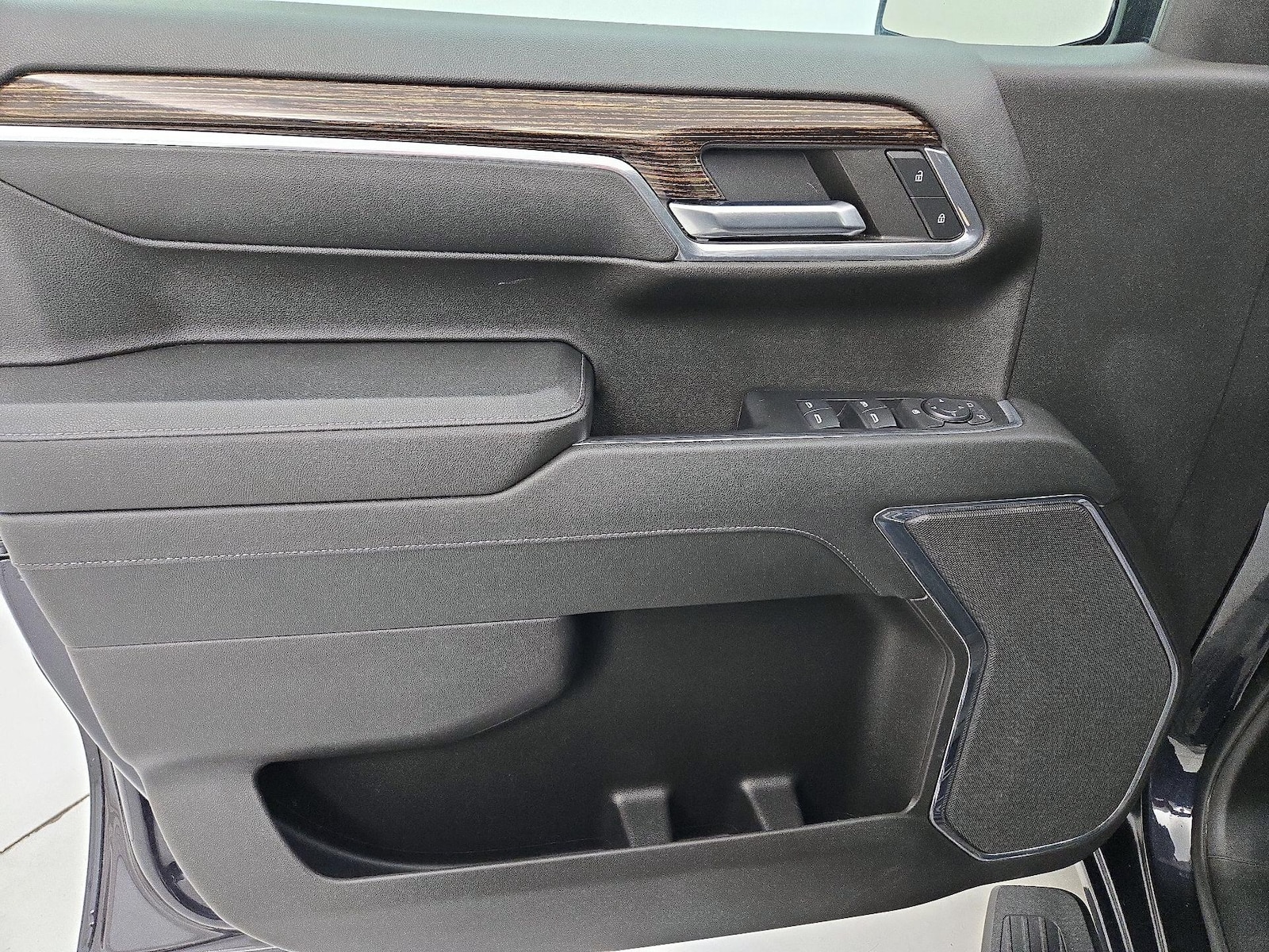 2023 GMC Sierra 1500 Elevation - Photo 13