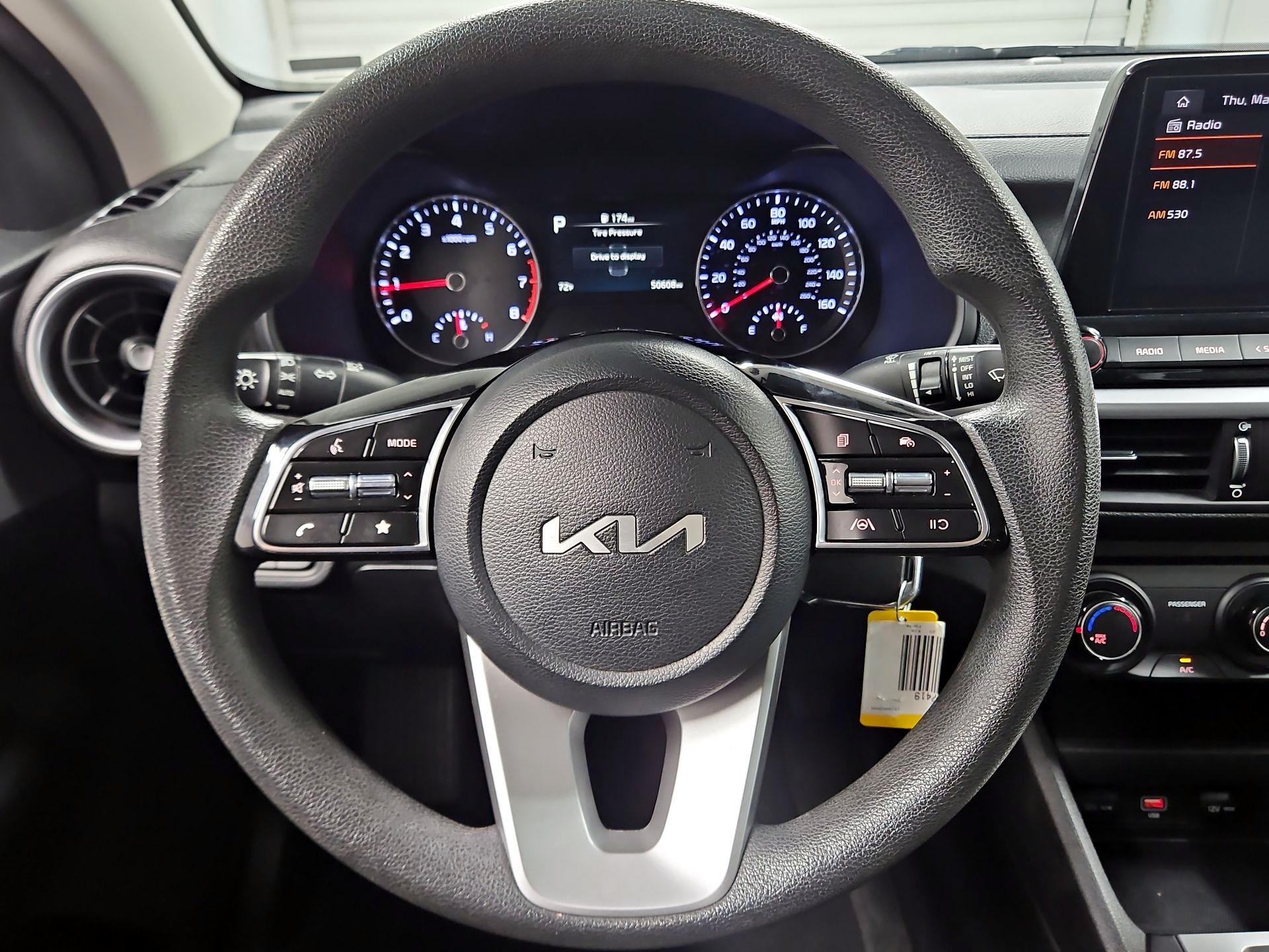 Thumbnail: 2023 Kia Forte - 10