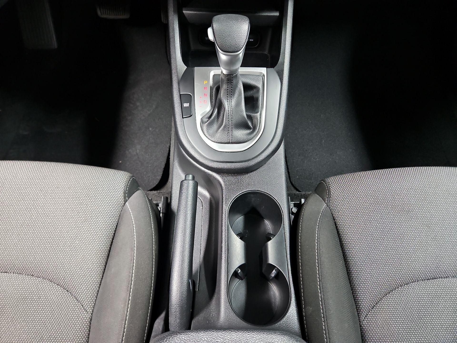 Thumbnail: 2023 Kia Forte - 17