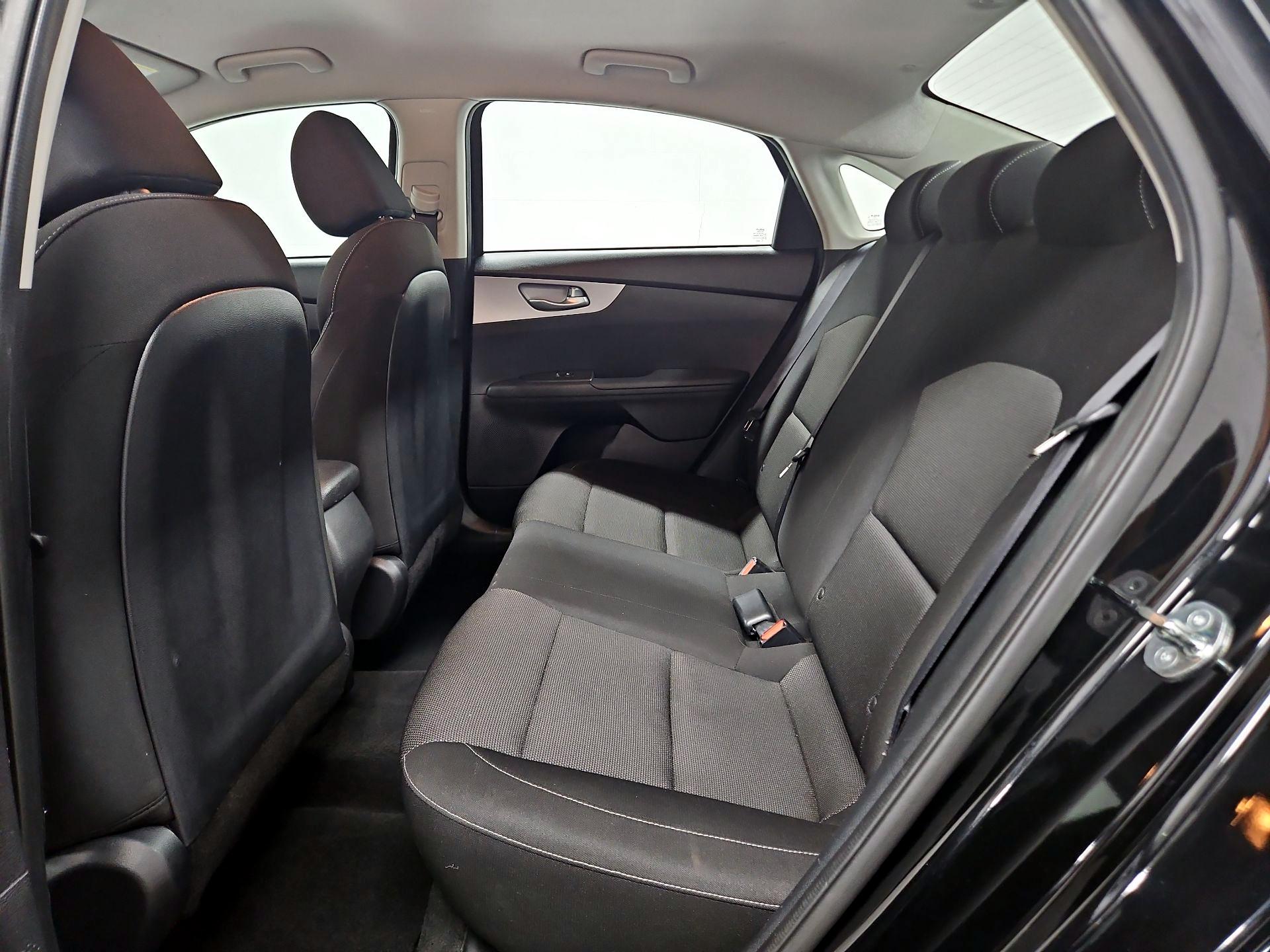 Thumbnail: 2023 Kia Forte - 19