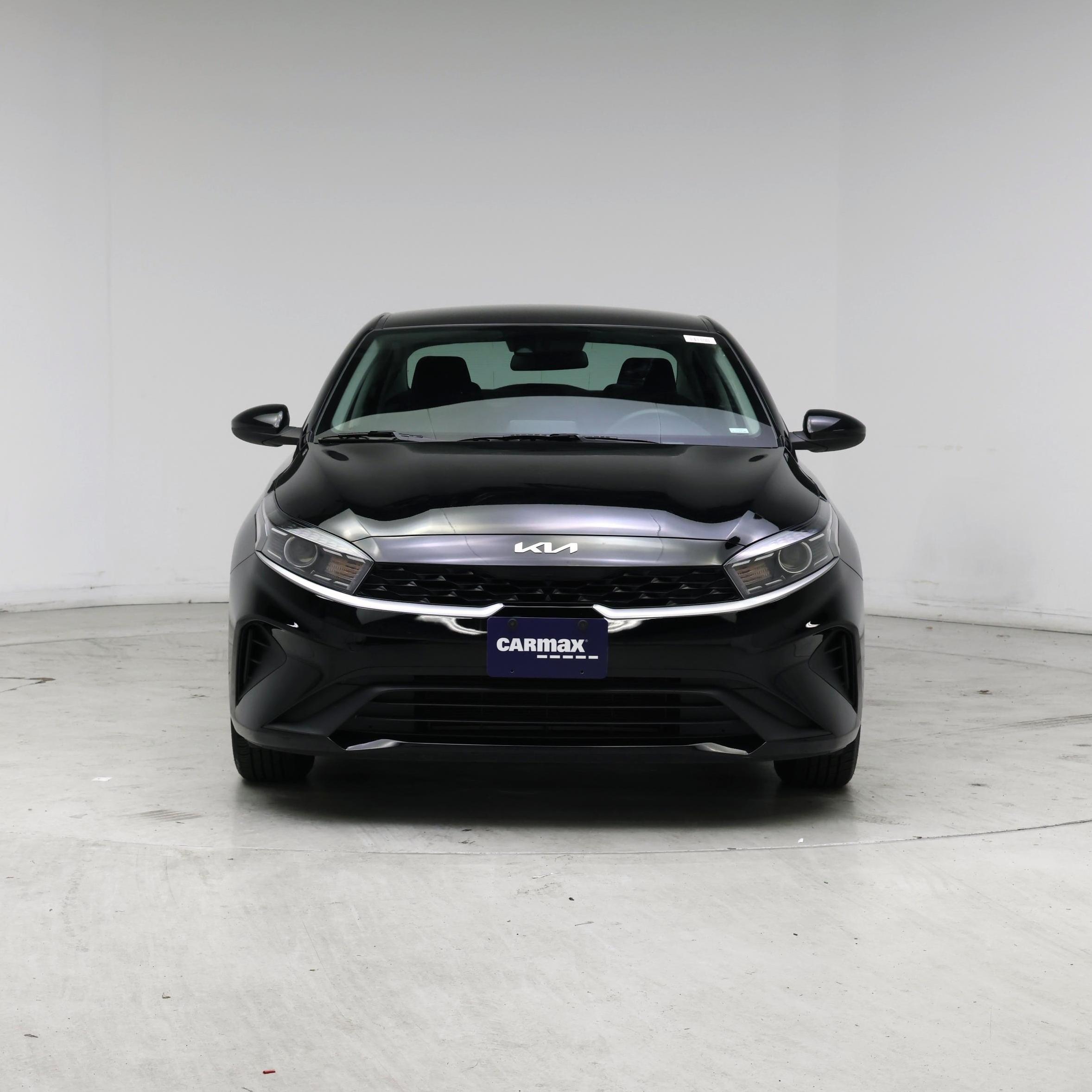 Thumbnail: 2023 Kia Forte - 5