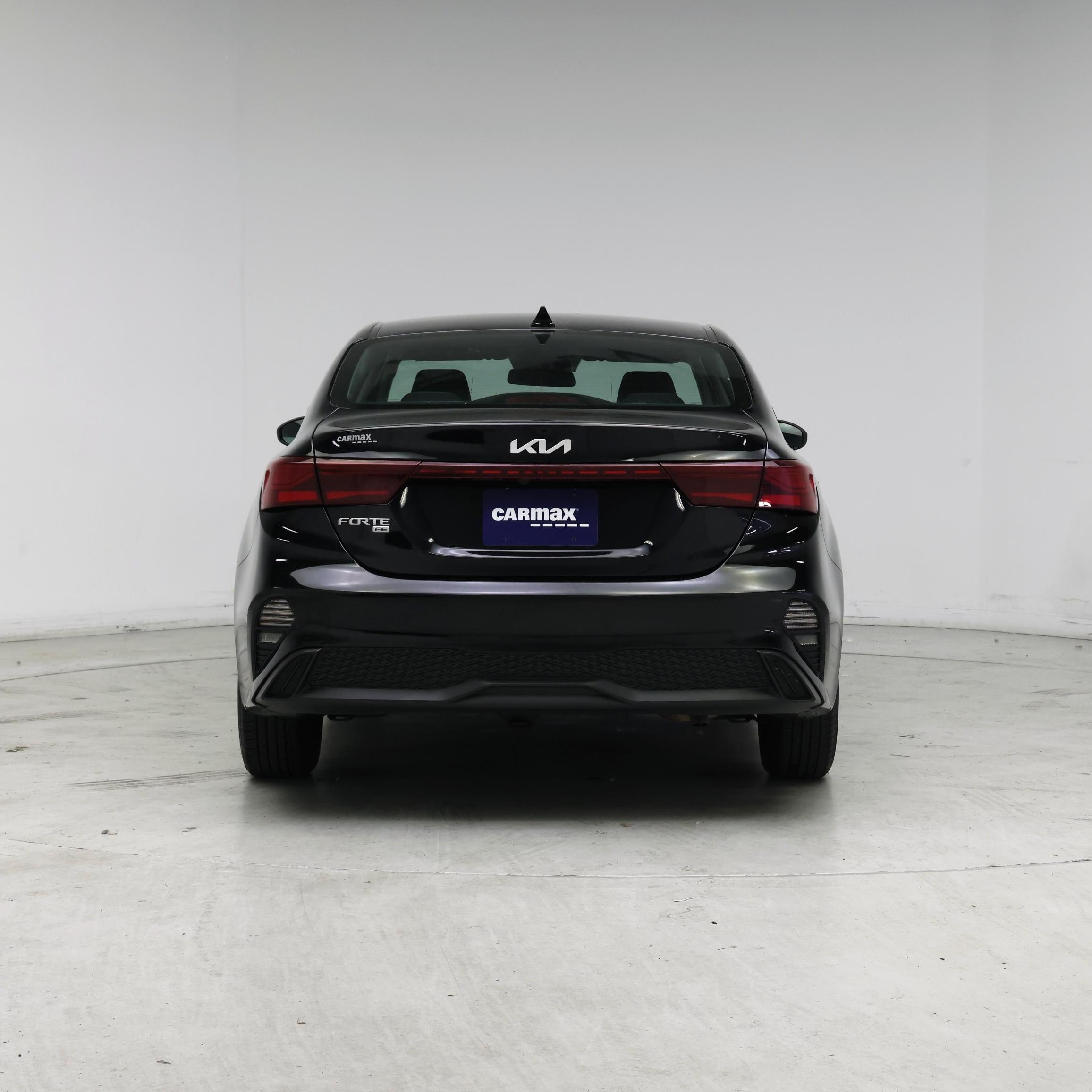 Thumbnail: 2023 Kia Forte - 6