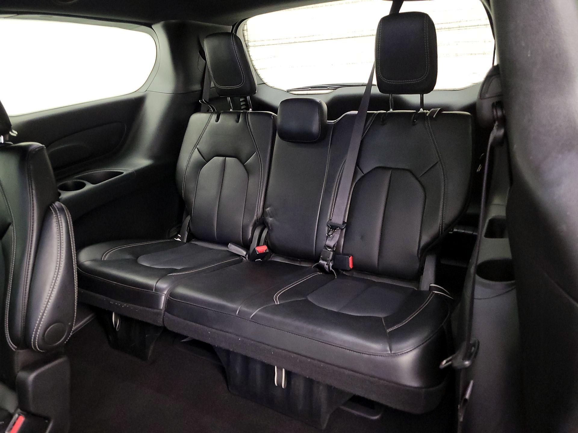 Thumbnail: 2025 Chrysler Pacifica - 20