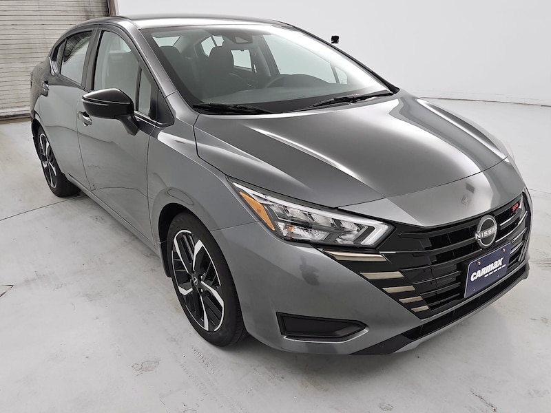 2024 Nissan Versa SR
