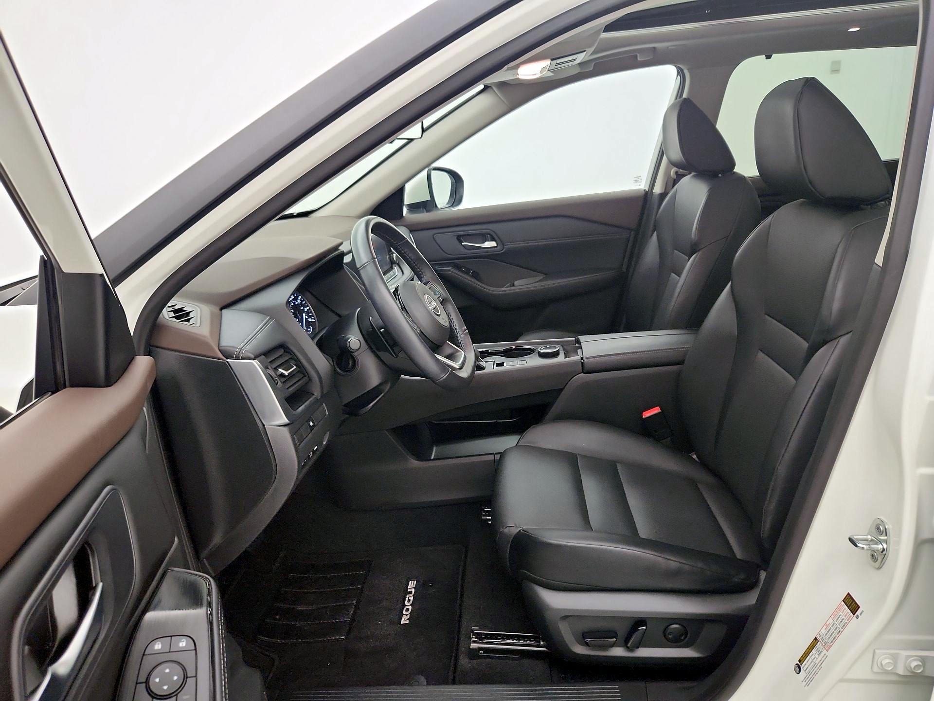Thumbnail: 2023 Nissan Rogue - 11