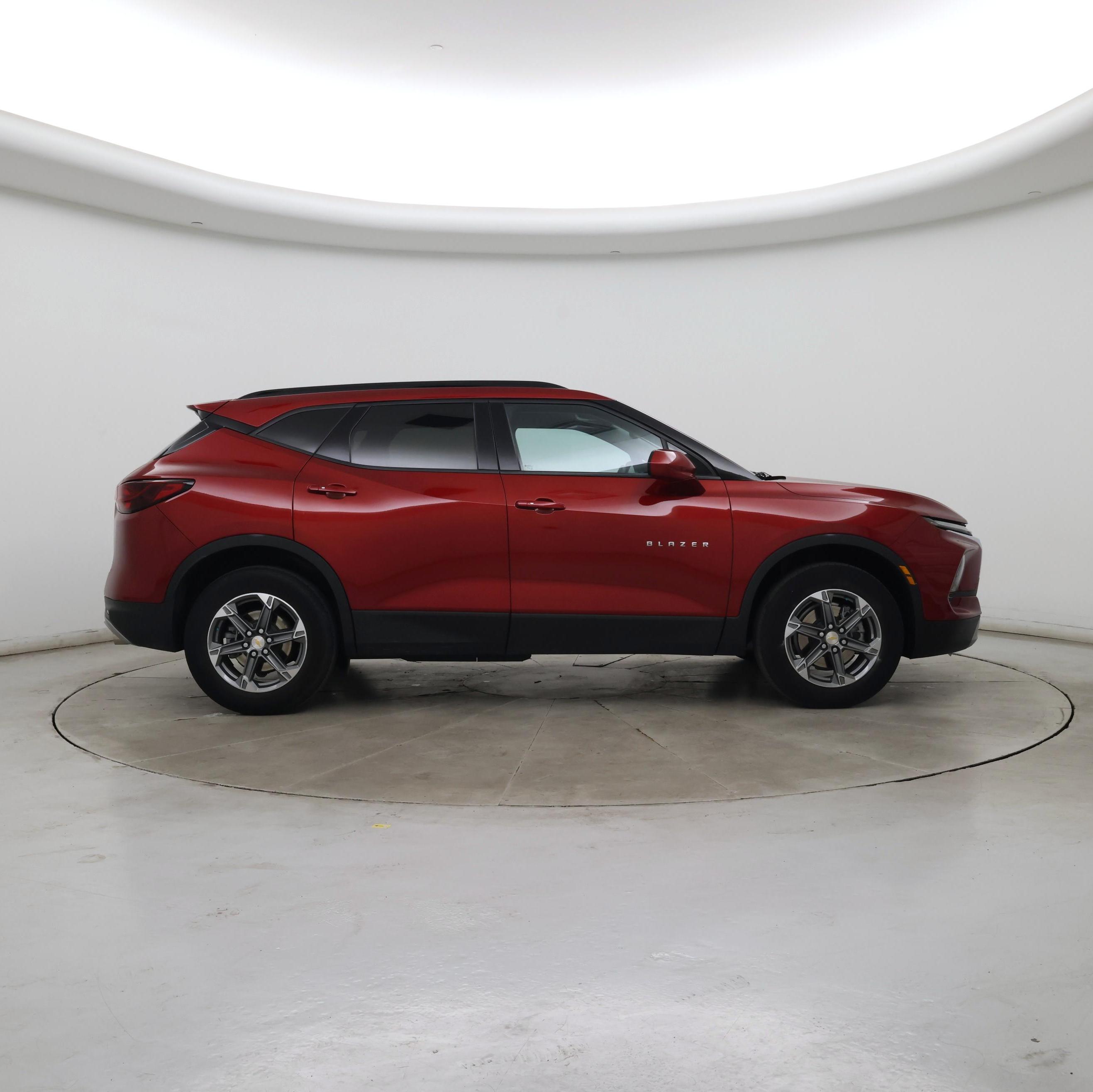 Thumbnail: 2023 Chevrolet Blazer - 7