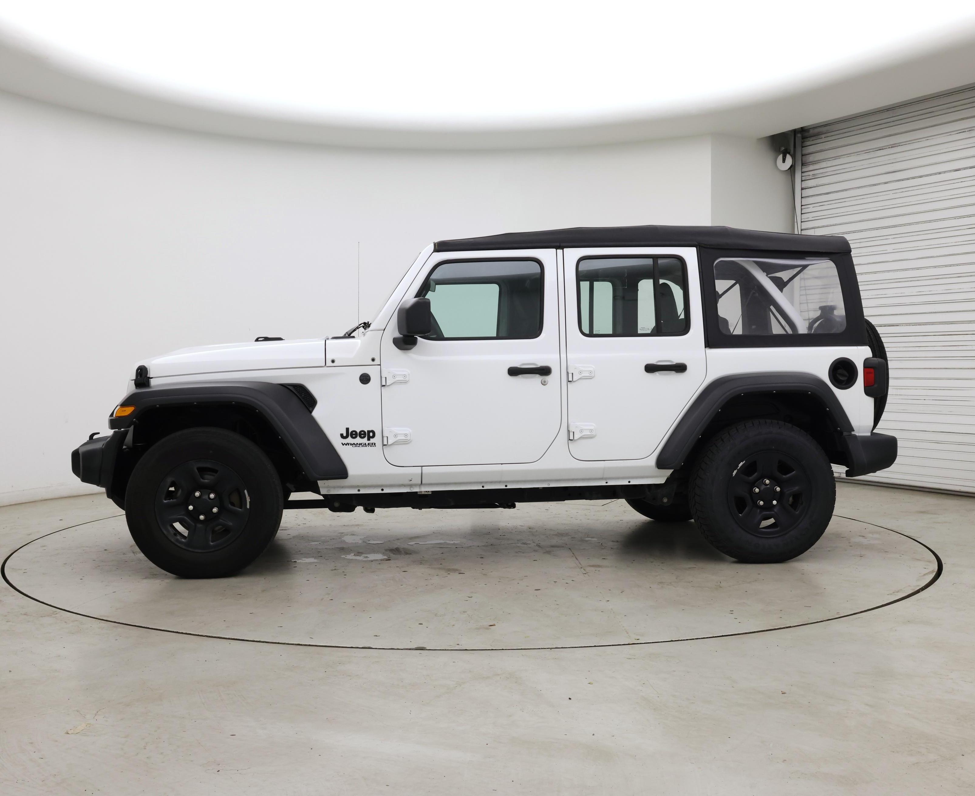 Thumbnail: 2022 Jeep Wrangler - 3